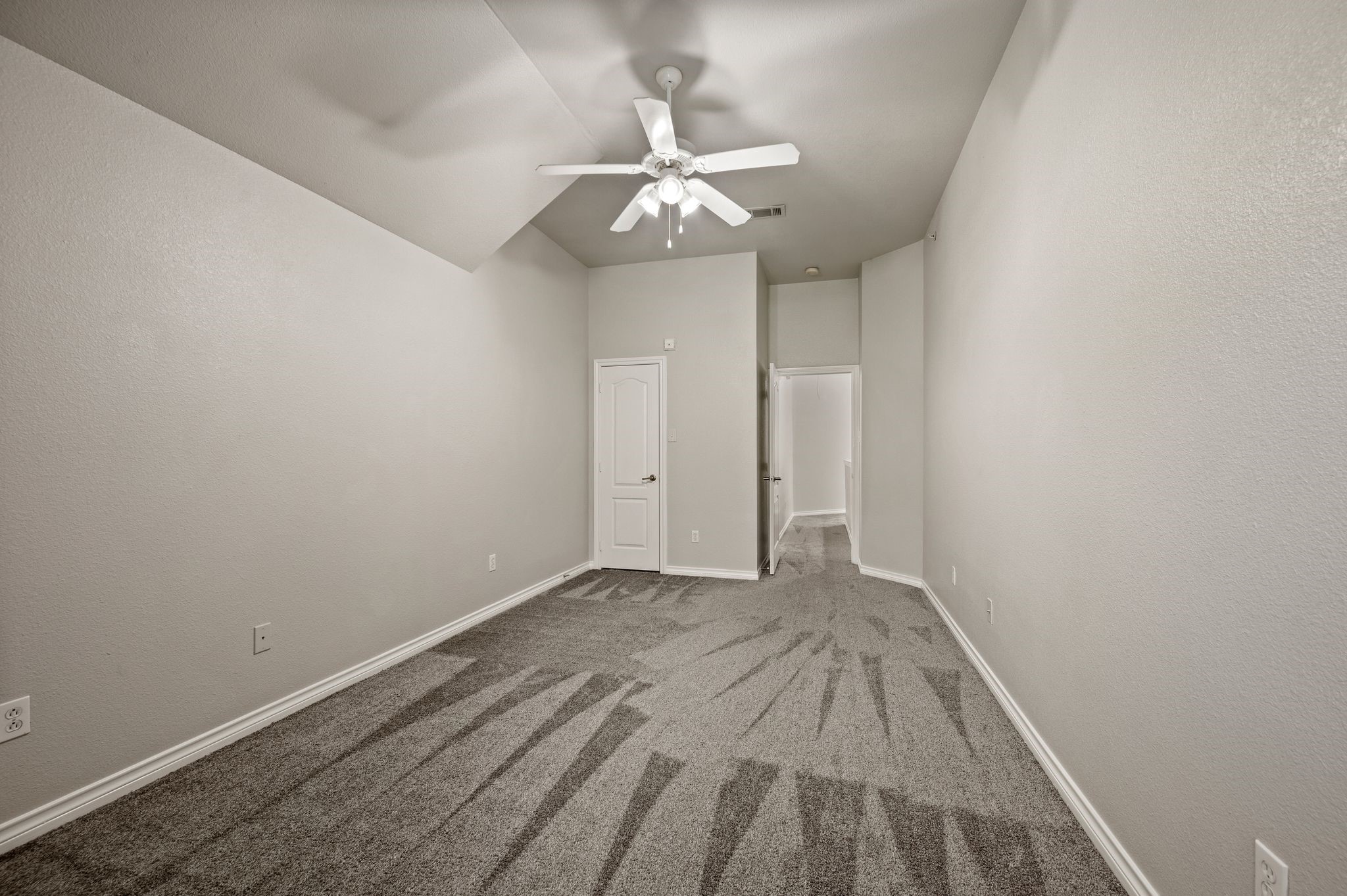 609 Rosemead Drive Euless TX 76039