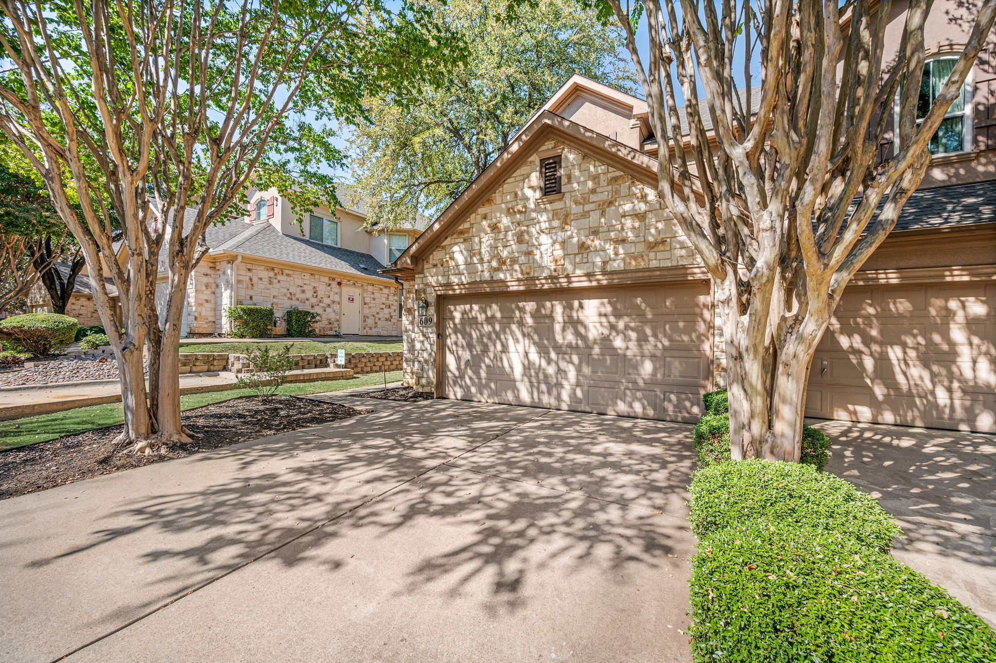 609 Rosemead Drive Euless TX 76039