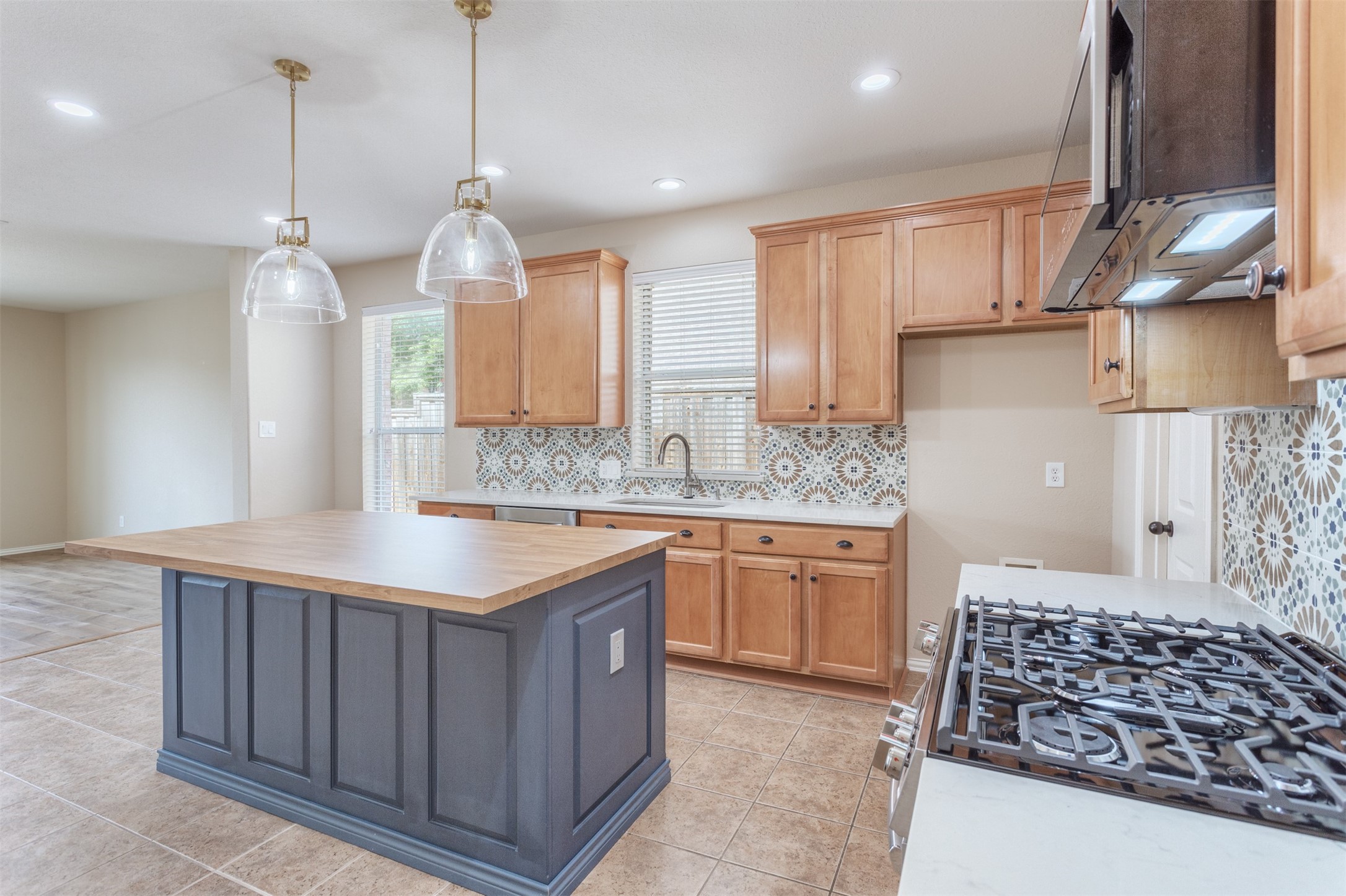 2356 Jaguar Drive Frisco TX 75033