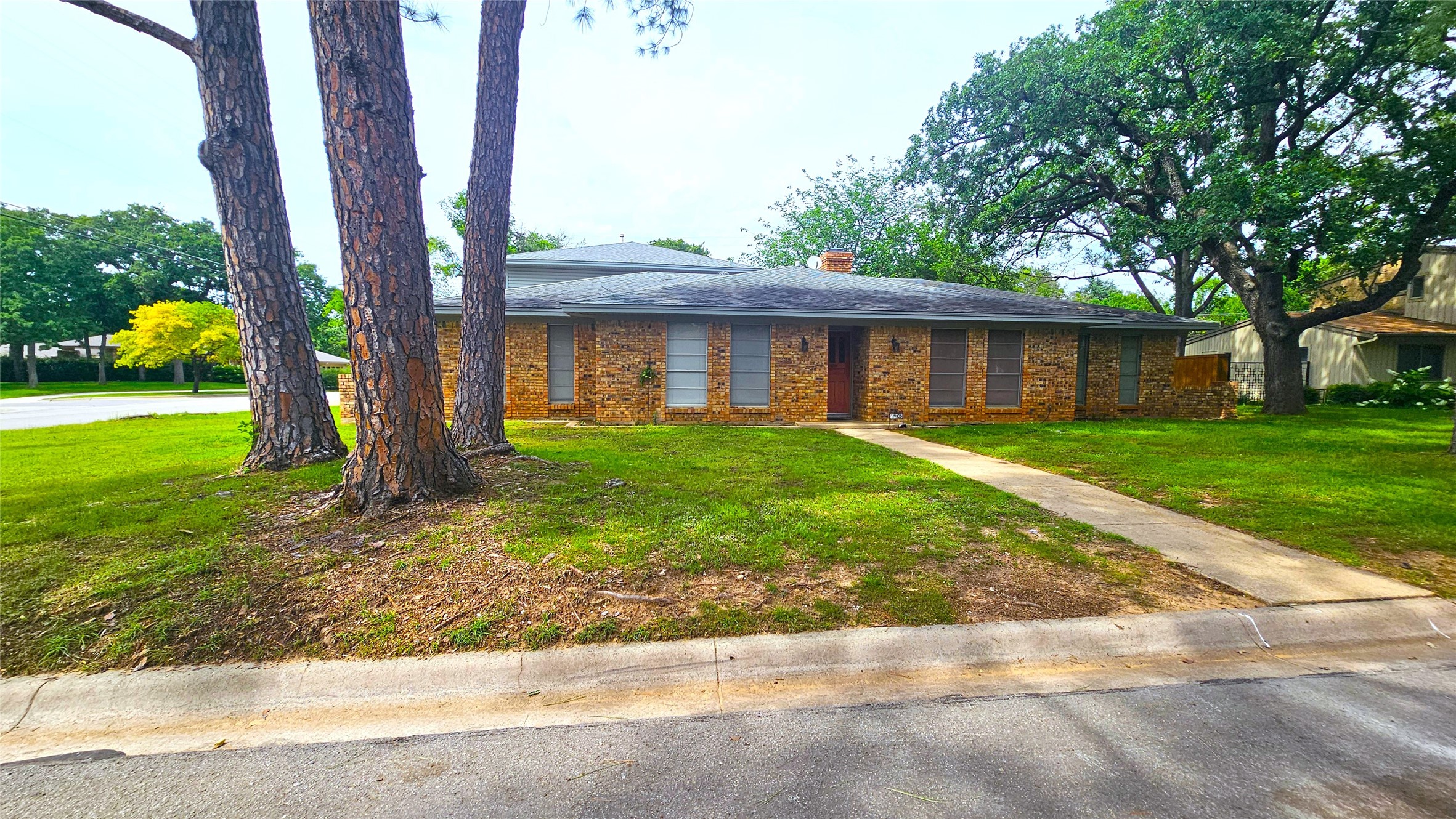 1908 Westridge Street Denton TX 76205