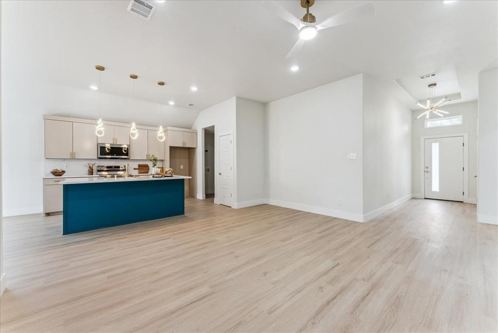 225 West Place White Settlement TX 76108