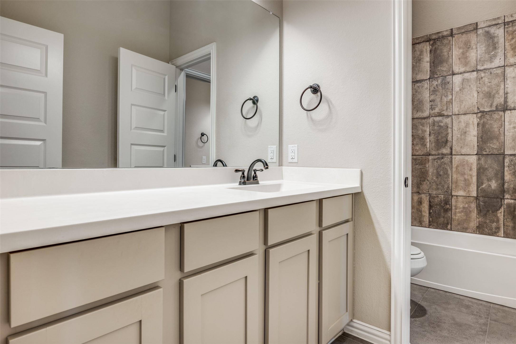 2511 Linwood Drive Mansfield TX 76084