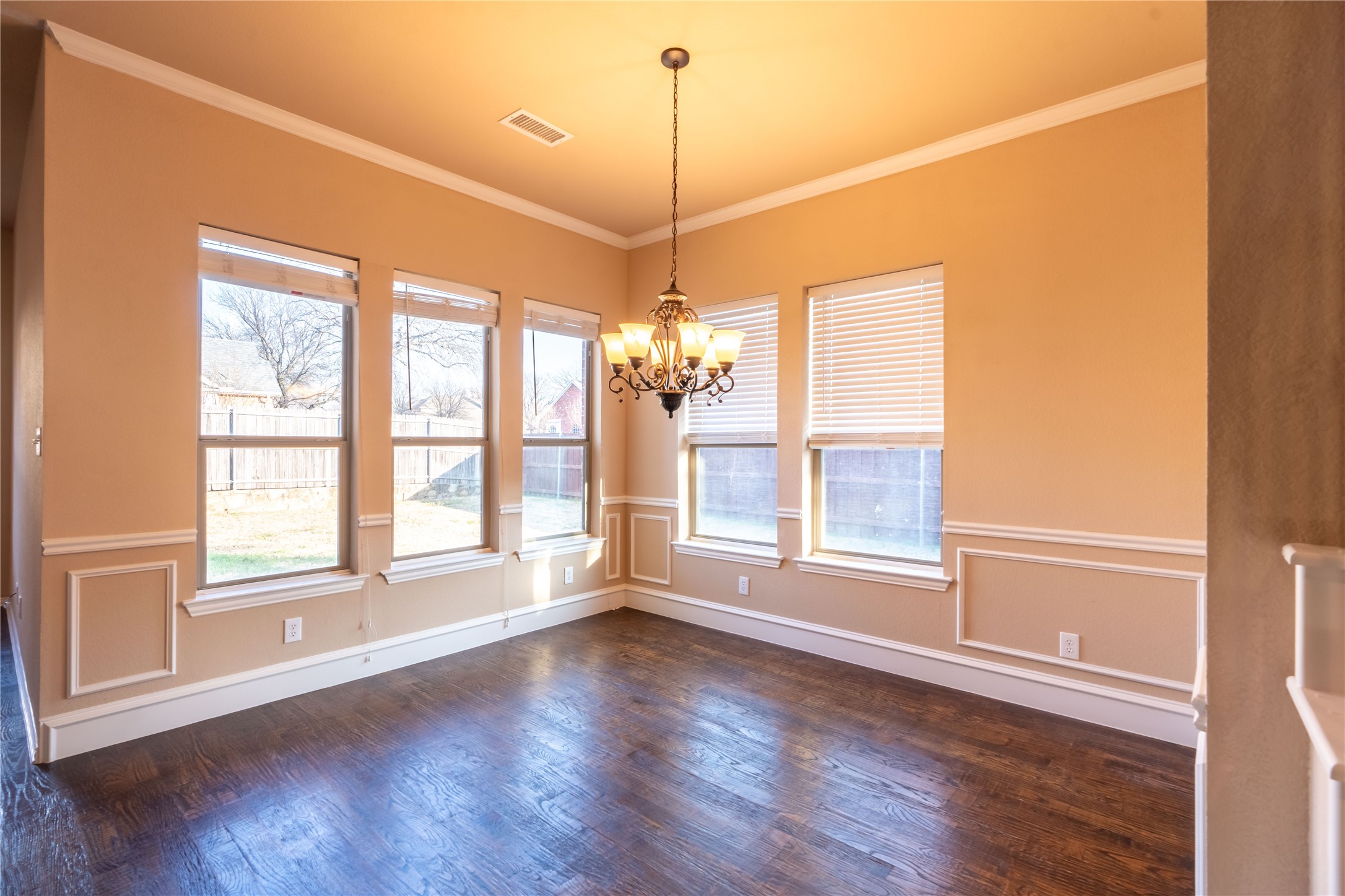2505 Vista Oaks Drive Mckinney TX 75070