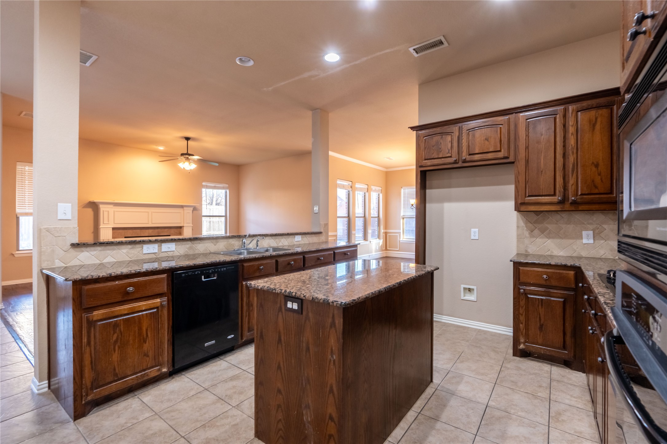 2505 Vista Oaks Drive Mckinney TX 75070