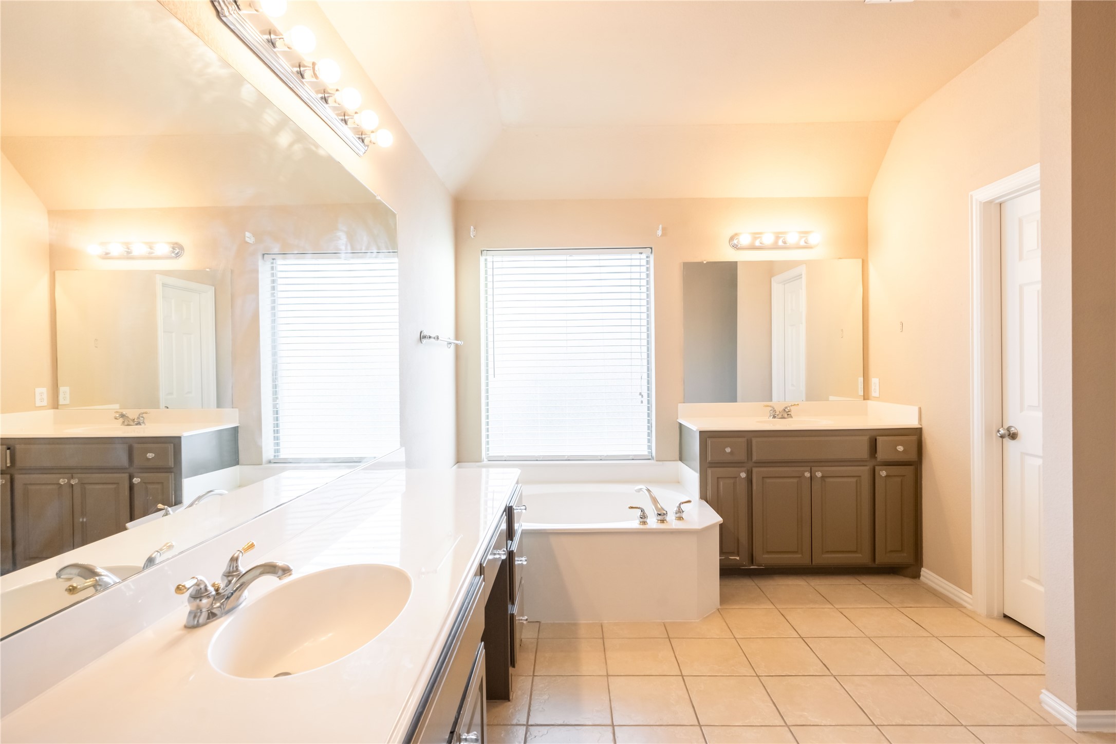 2505 Vista Oaks Drive Mckinney TX 75070