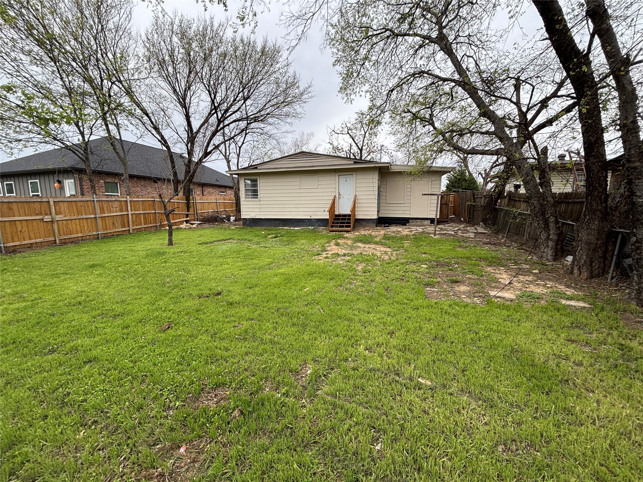 2705 Belzise Terrace Fort Worth TX 76104
