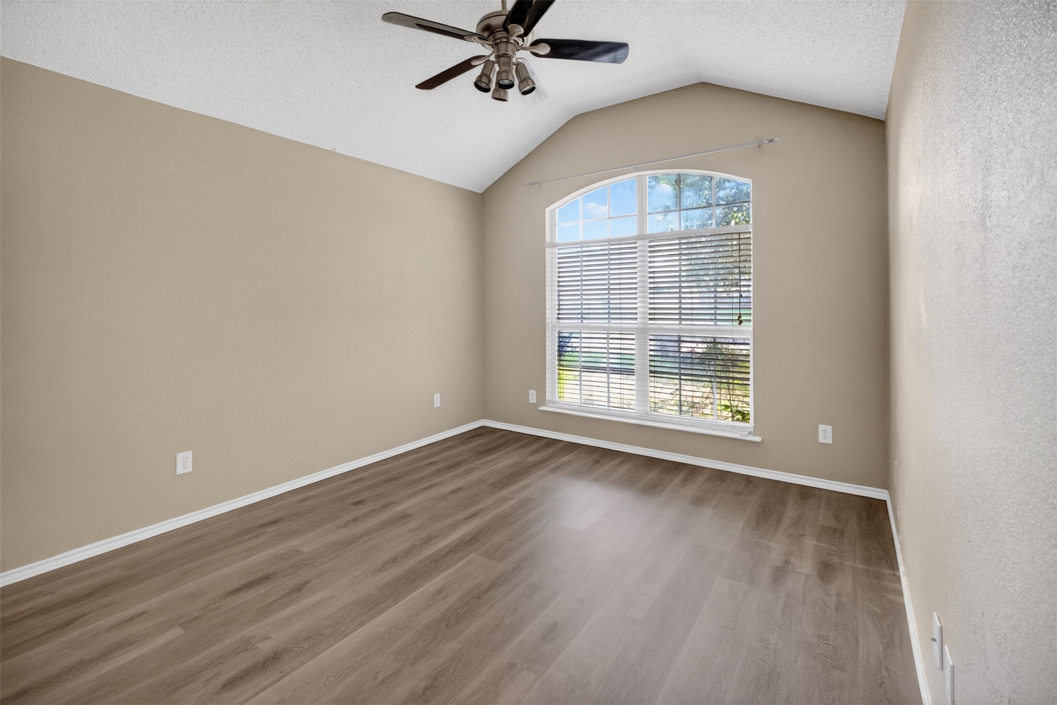 1105 Hidden Glade Drive Mansfield TX 76063