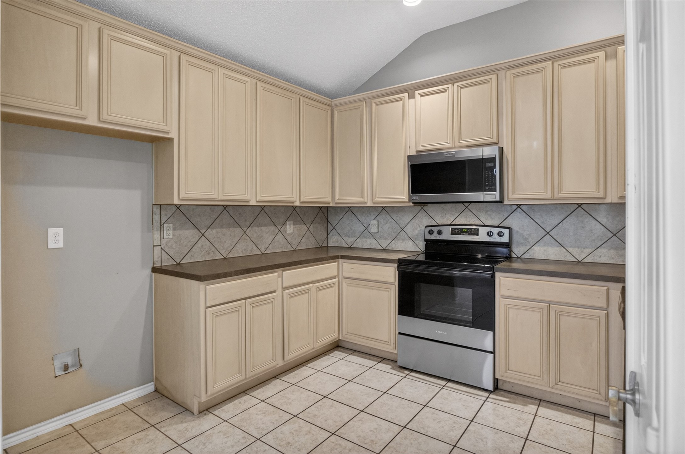 1105 Hidden Glade Drive Mansfield TX 76063