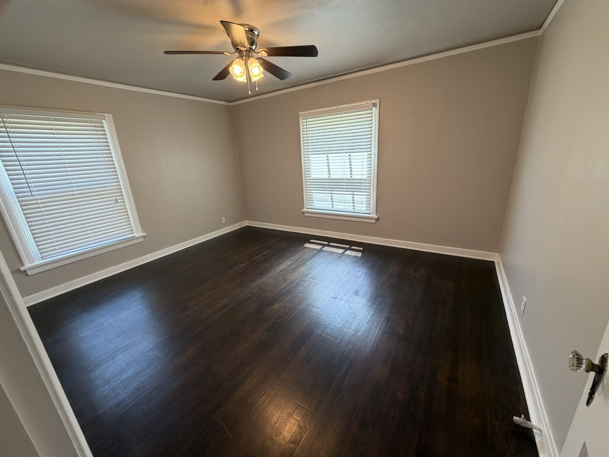 4332 Calmont Avenue Fort Worth TX 76107