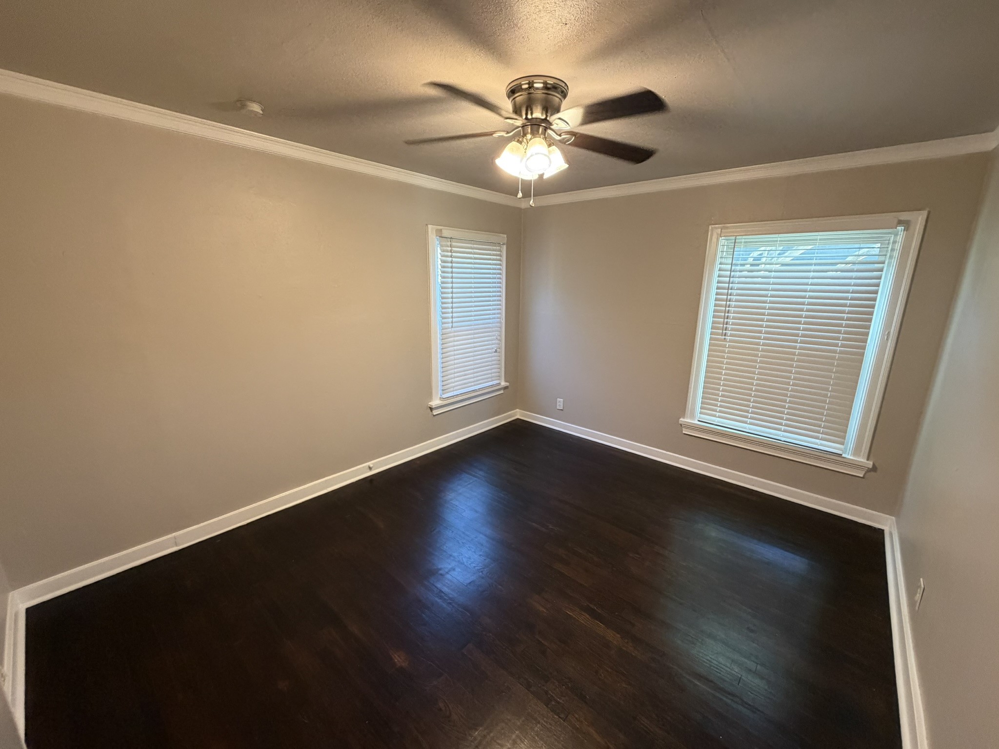 4332 Calmont Avenue Fort Worth TX 76107