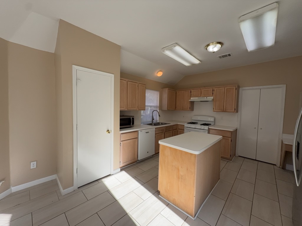 317 Oak Meadow Lane Cedar Hill TX 75104