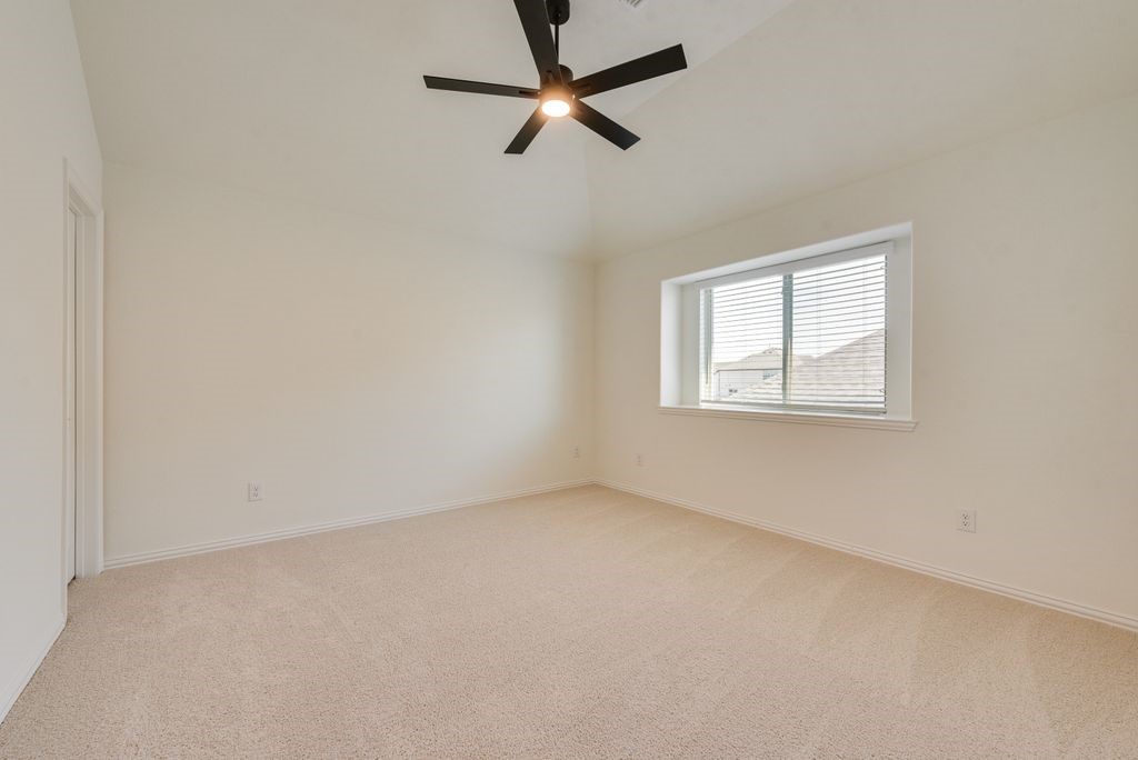 809 Turnbull Avenue Justin TX 76247