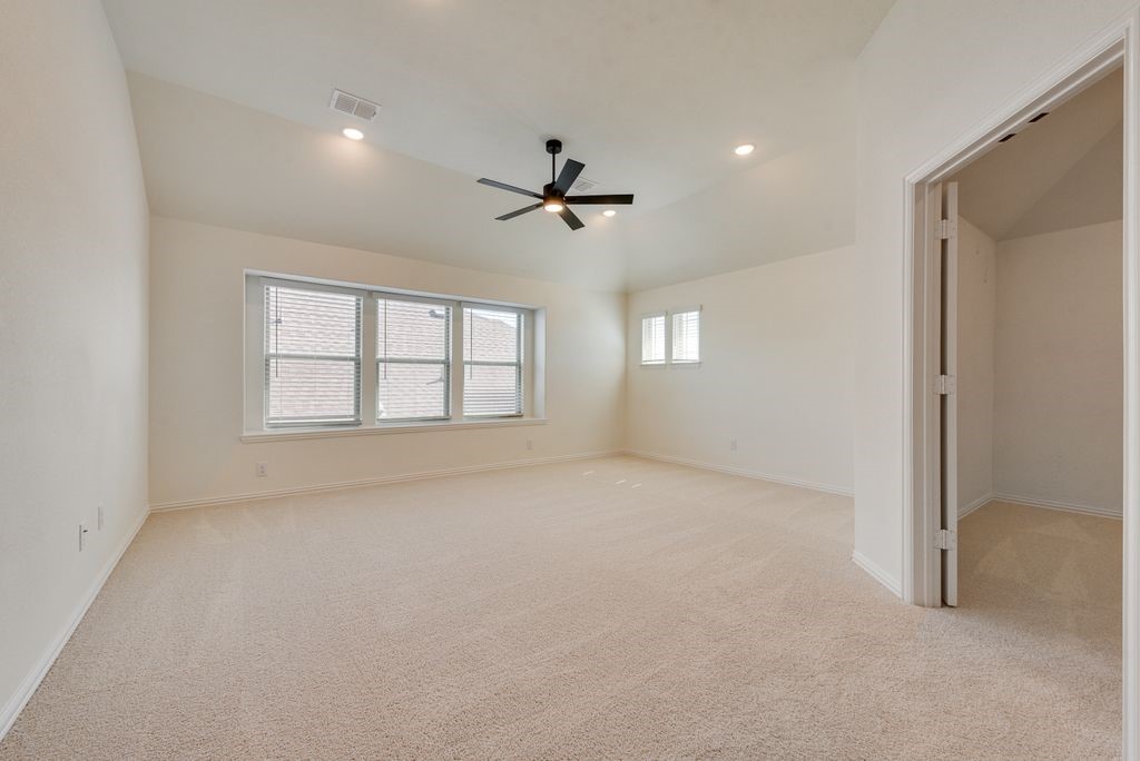 809 Turnbull Avenue Justin TX 76247