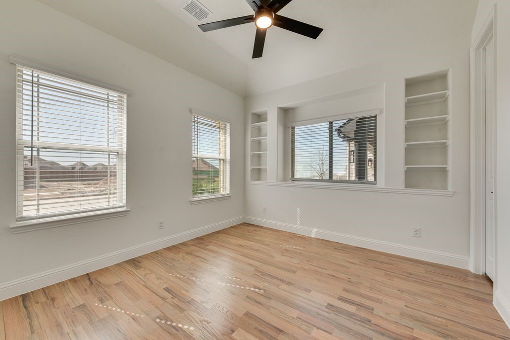 809 Turnbull Avenue Justin TX 76247