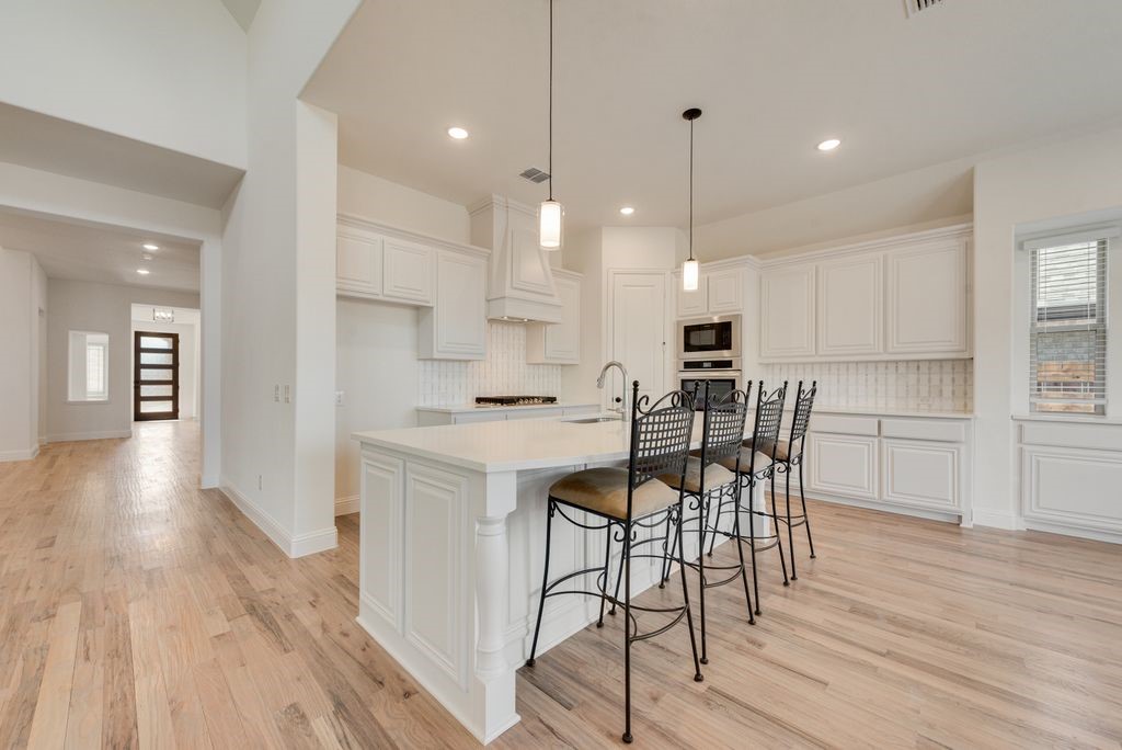 809 Turnbull Avenue Justin TX 76247
