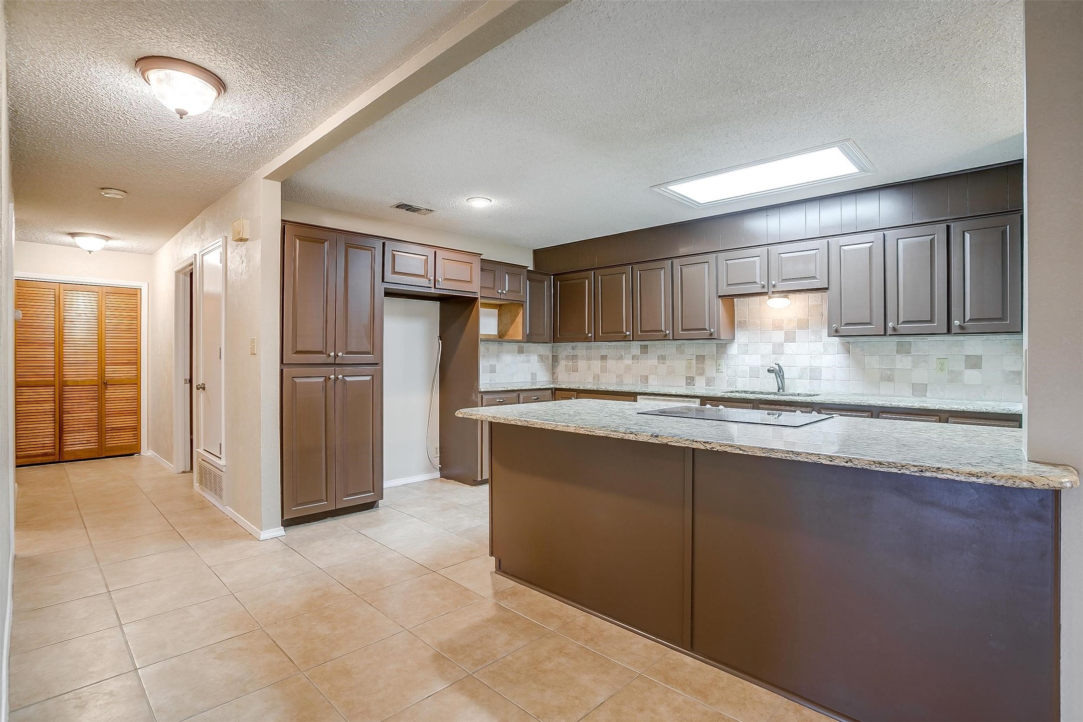 4860 Ledgestone Court Fort Worth TX 76132