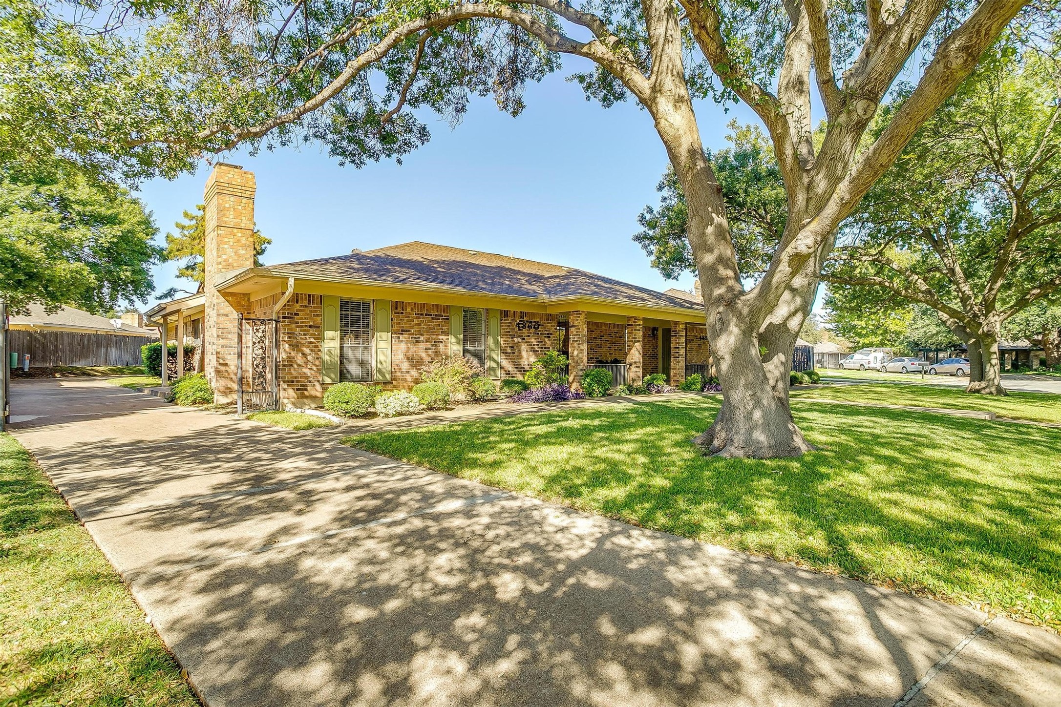 4860 Ledgestone Court Fort Worth TX 76132