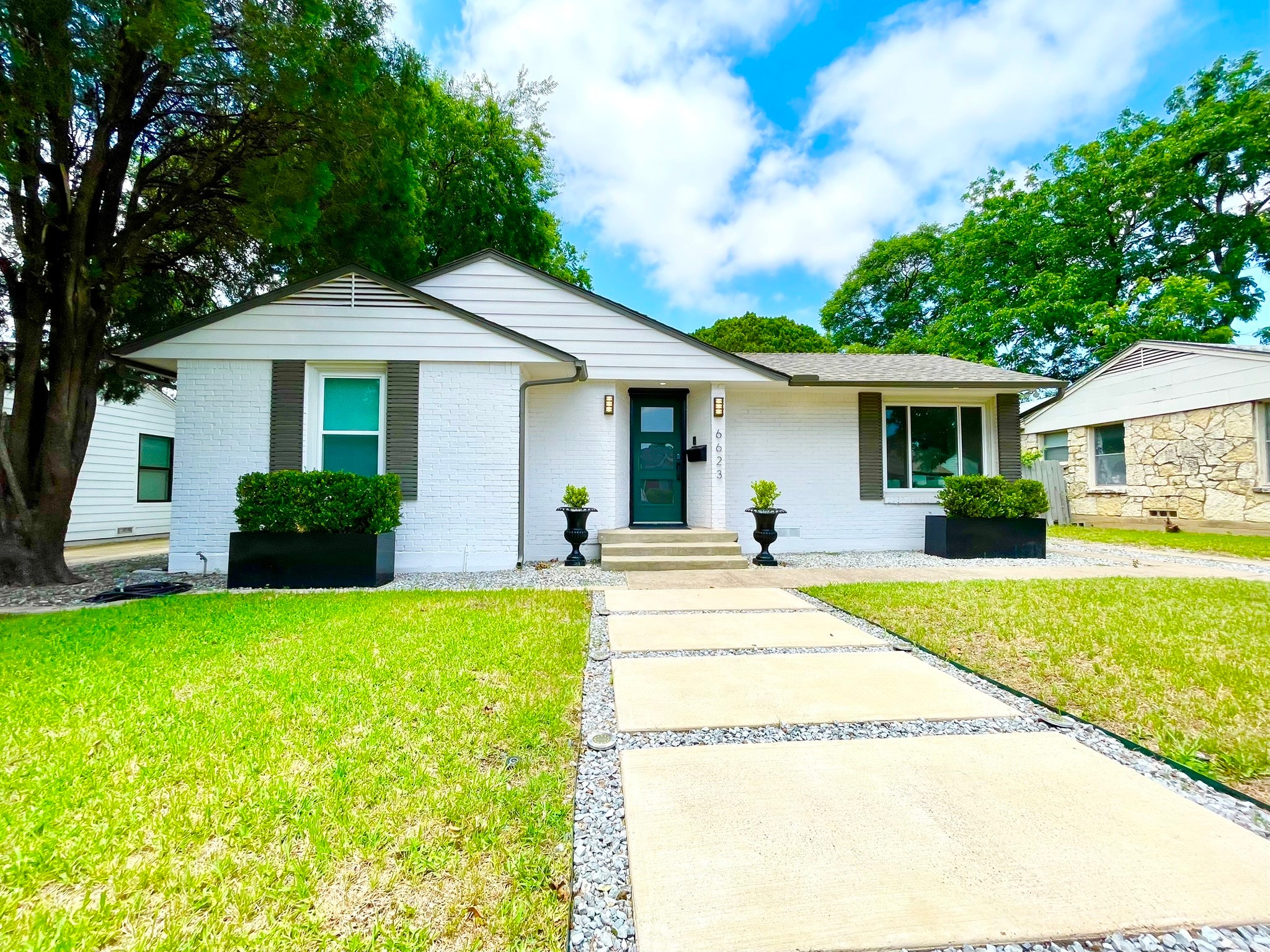 6623 Kenwell Street Dallas TX 75209