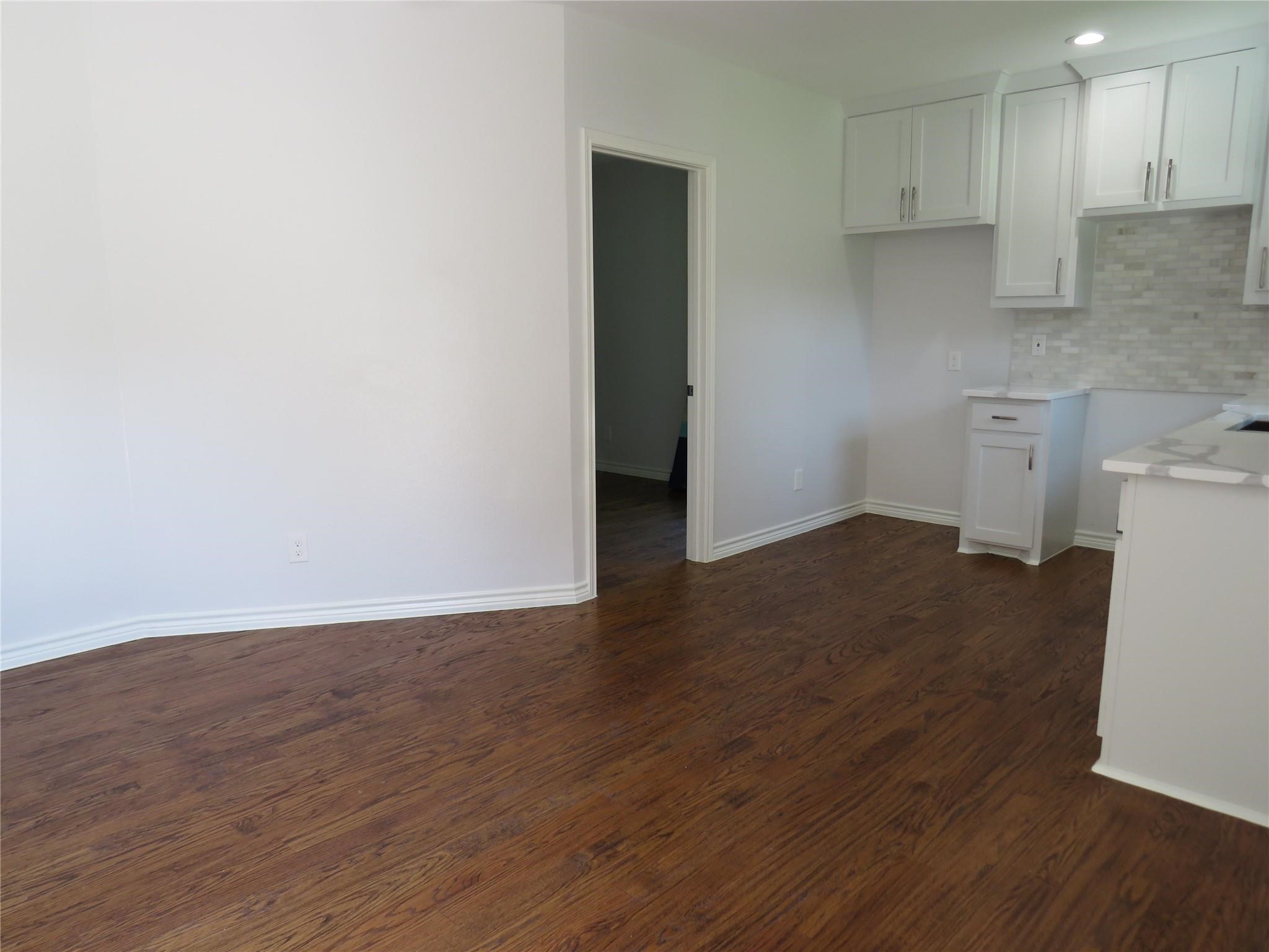 818 Thomas Street Denton TX 76201