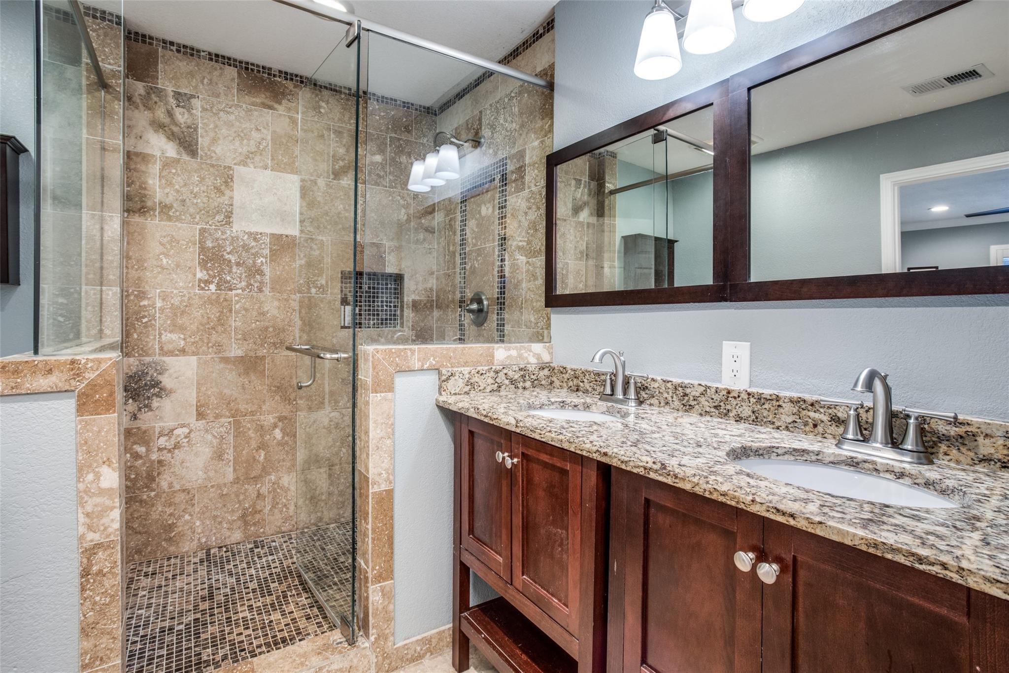1916 Cheyenne Drive Carrollton TX 75010