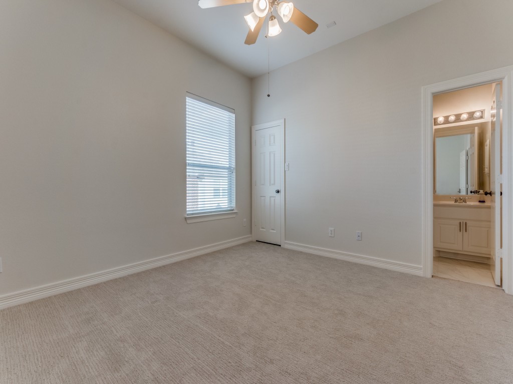 2412 Worthington Street Dallas TX 75204