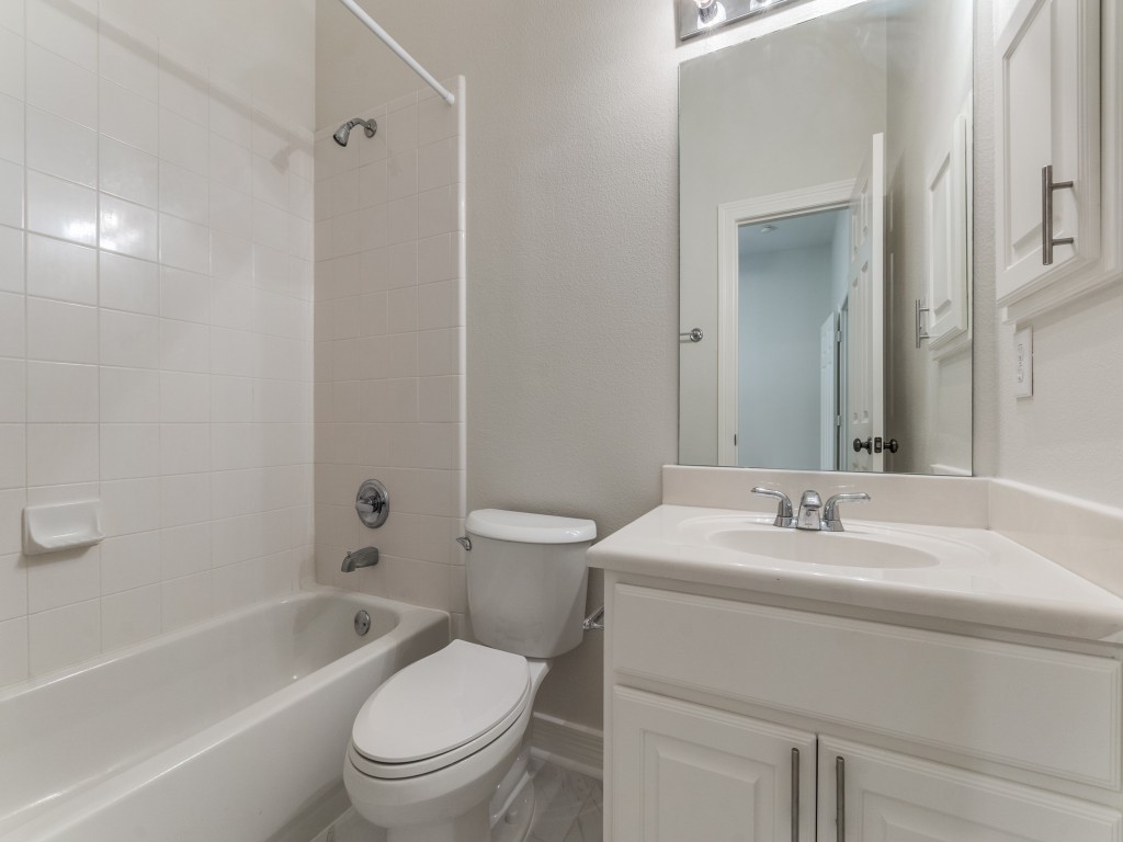 2412 Worthington Street Dallas TX 75204