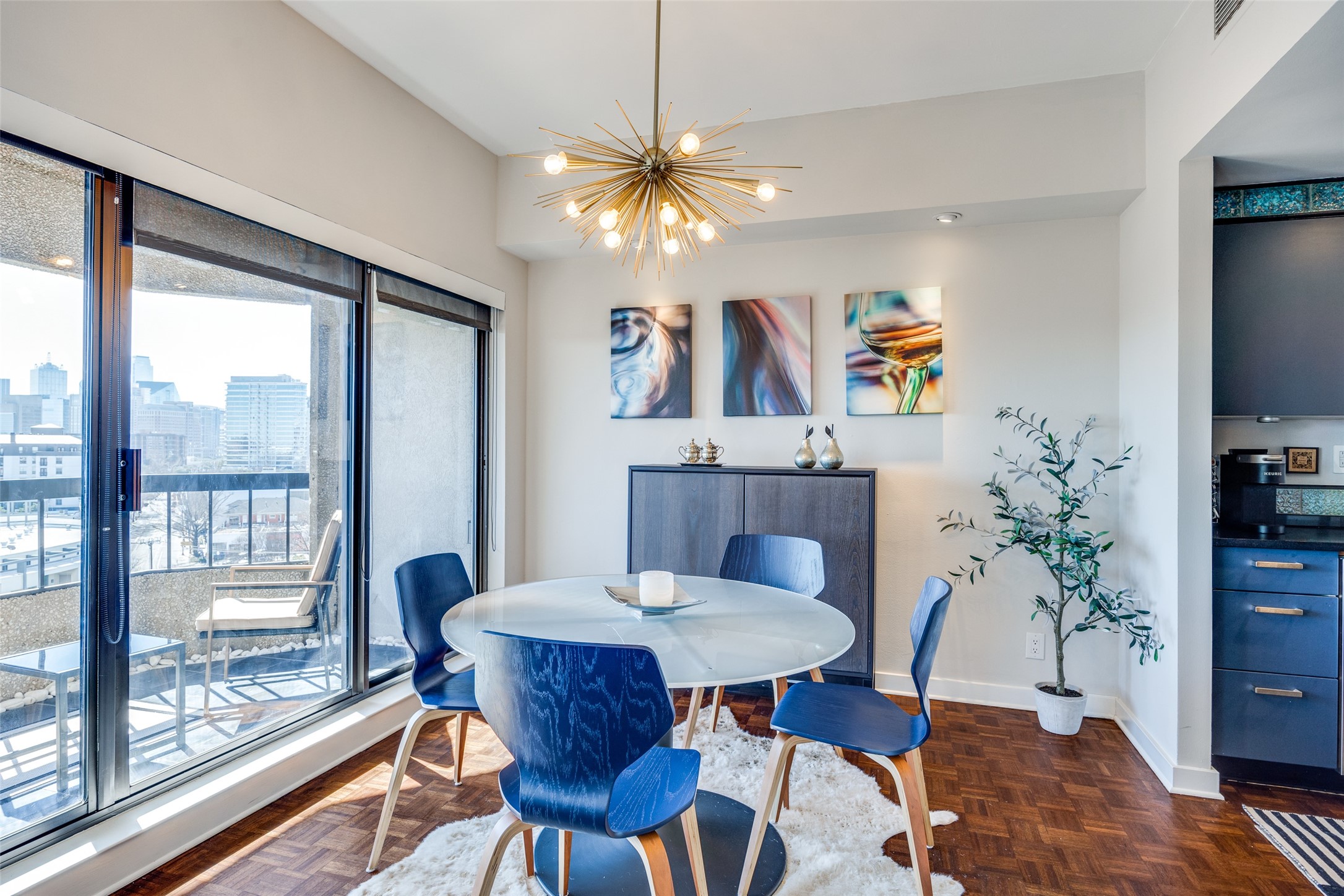 3030 Mckinney Avenue Dallas TX 75204