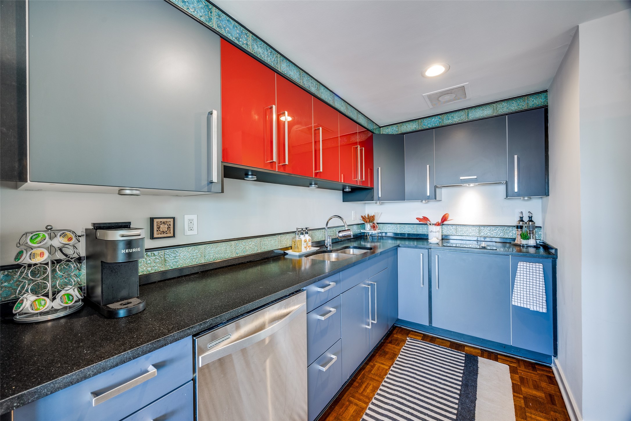 3030 Mckinney Avenue Dallas TX 75204