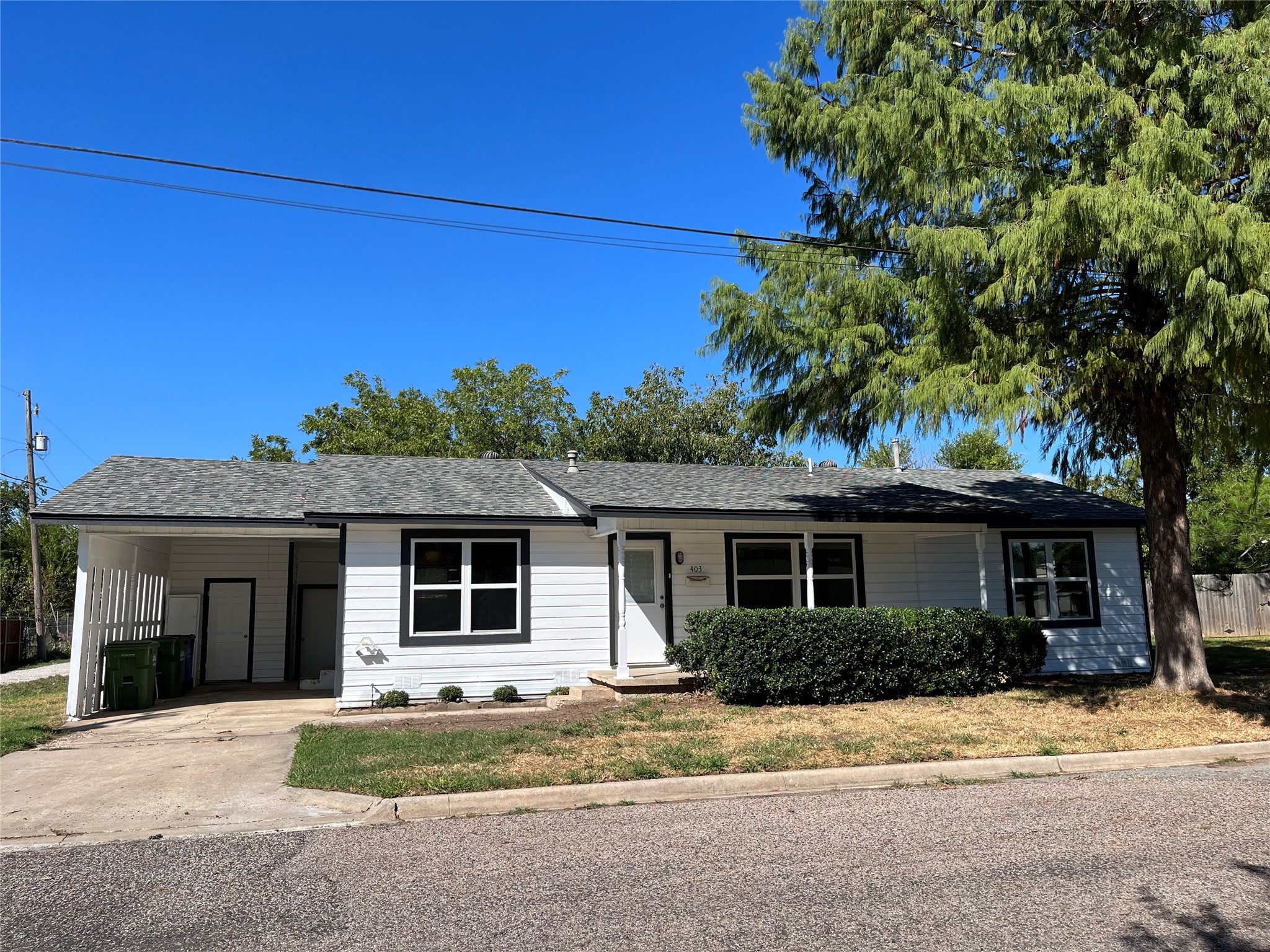 403 1st Street Whitesboro TX 76273