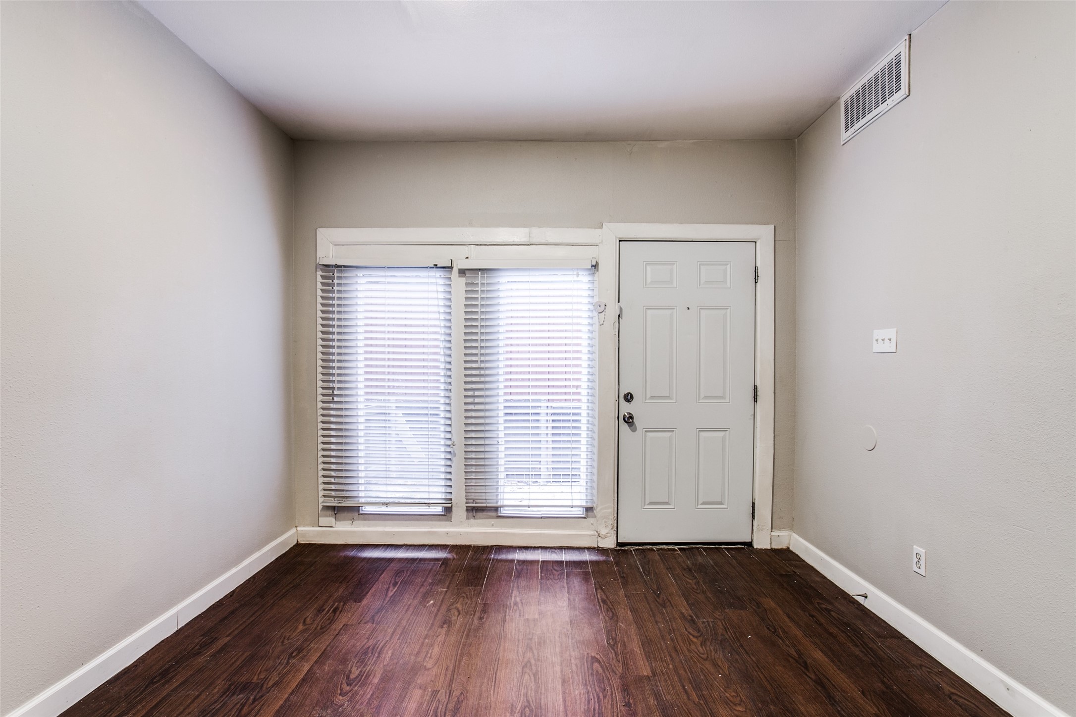 5114 Bryan Street Dallas TX 75206