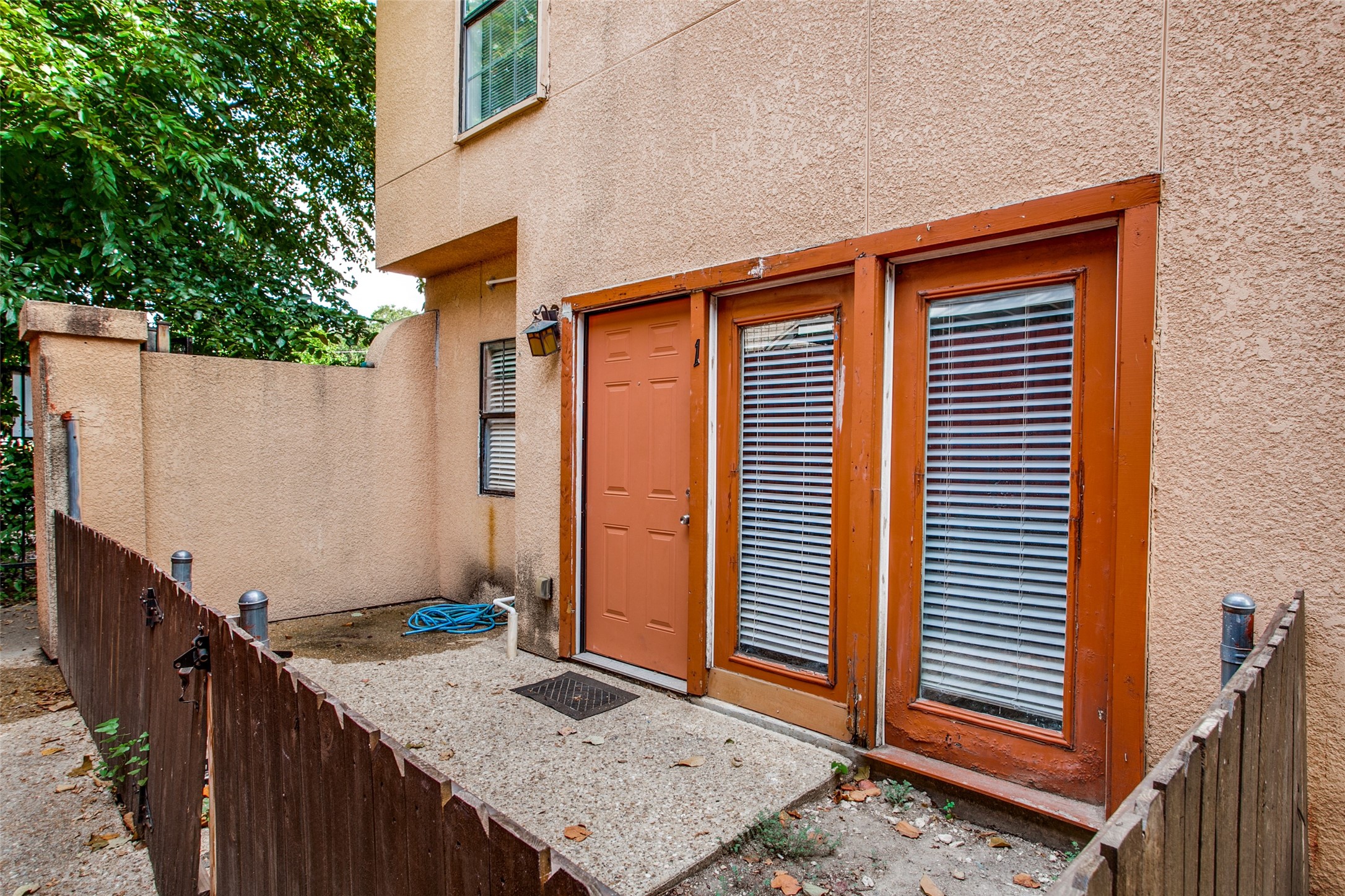 5114 Bryan Street Dallas TX 75206