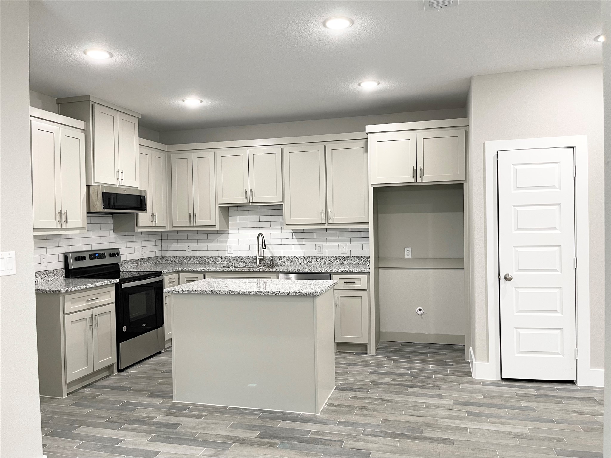 4839 Spindrift Passage Garland TX 75043