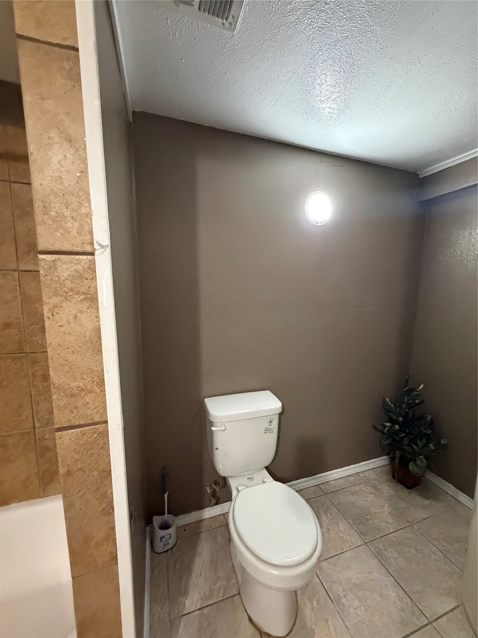 2436 Lockhart Avenue Dallas TX 75228