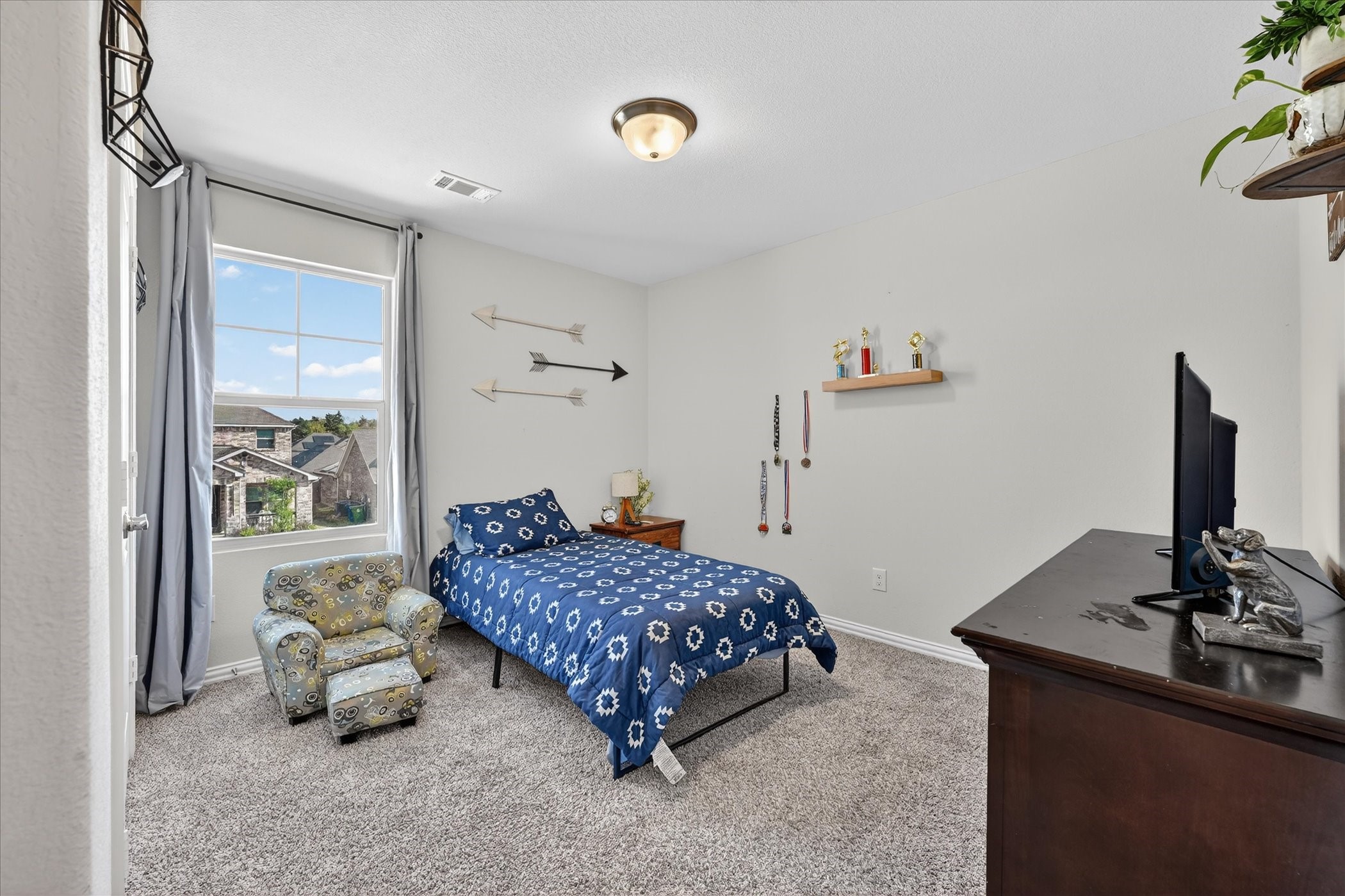 210 Briarwood Lane Lake Dallas TX 75065