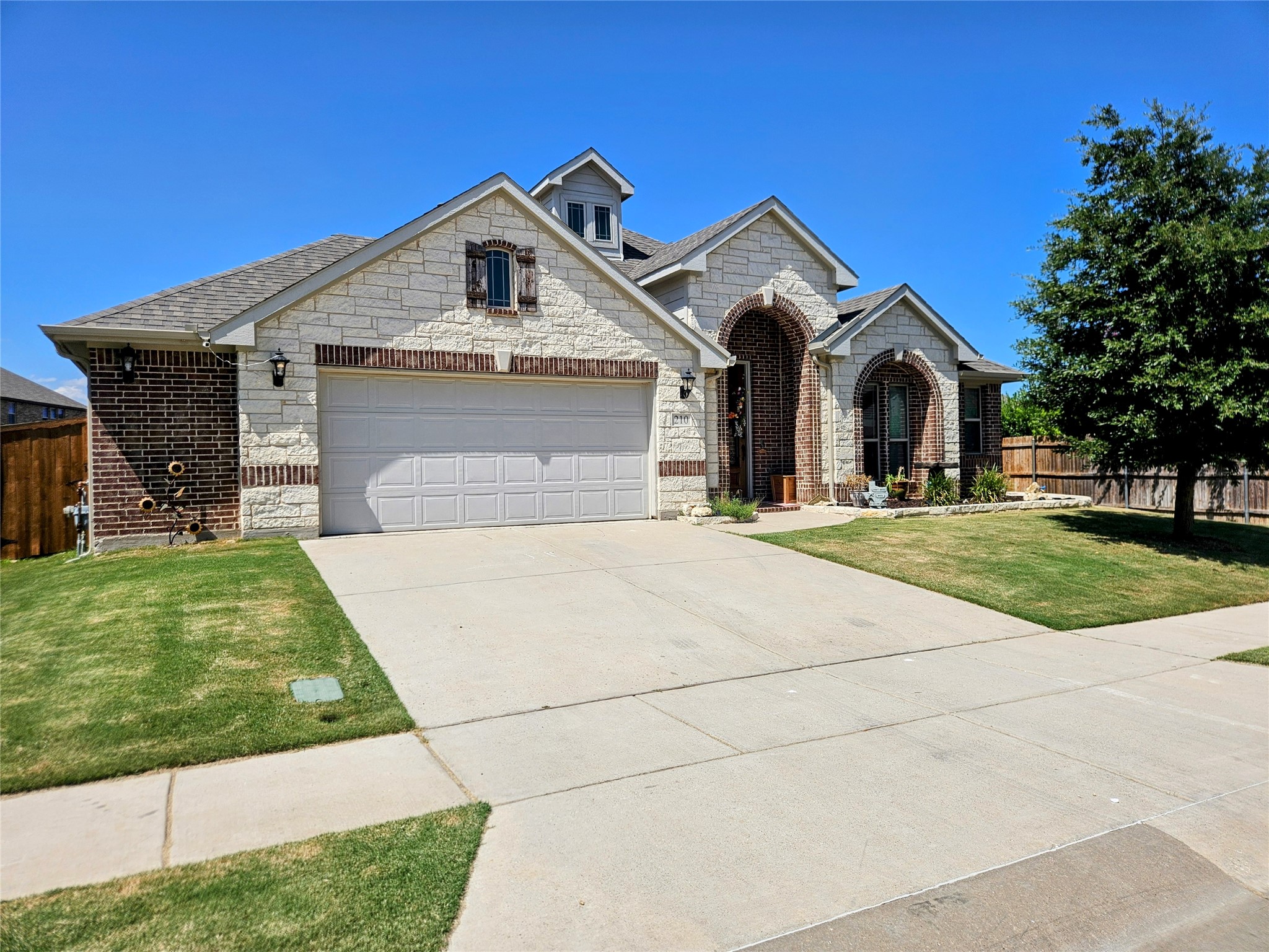 210 Spruce Valley Drive Justin TX 76247
