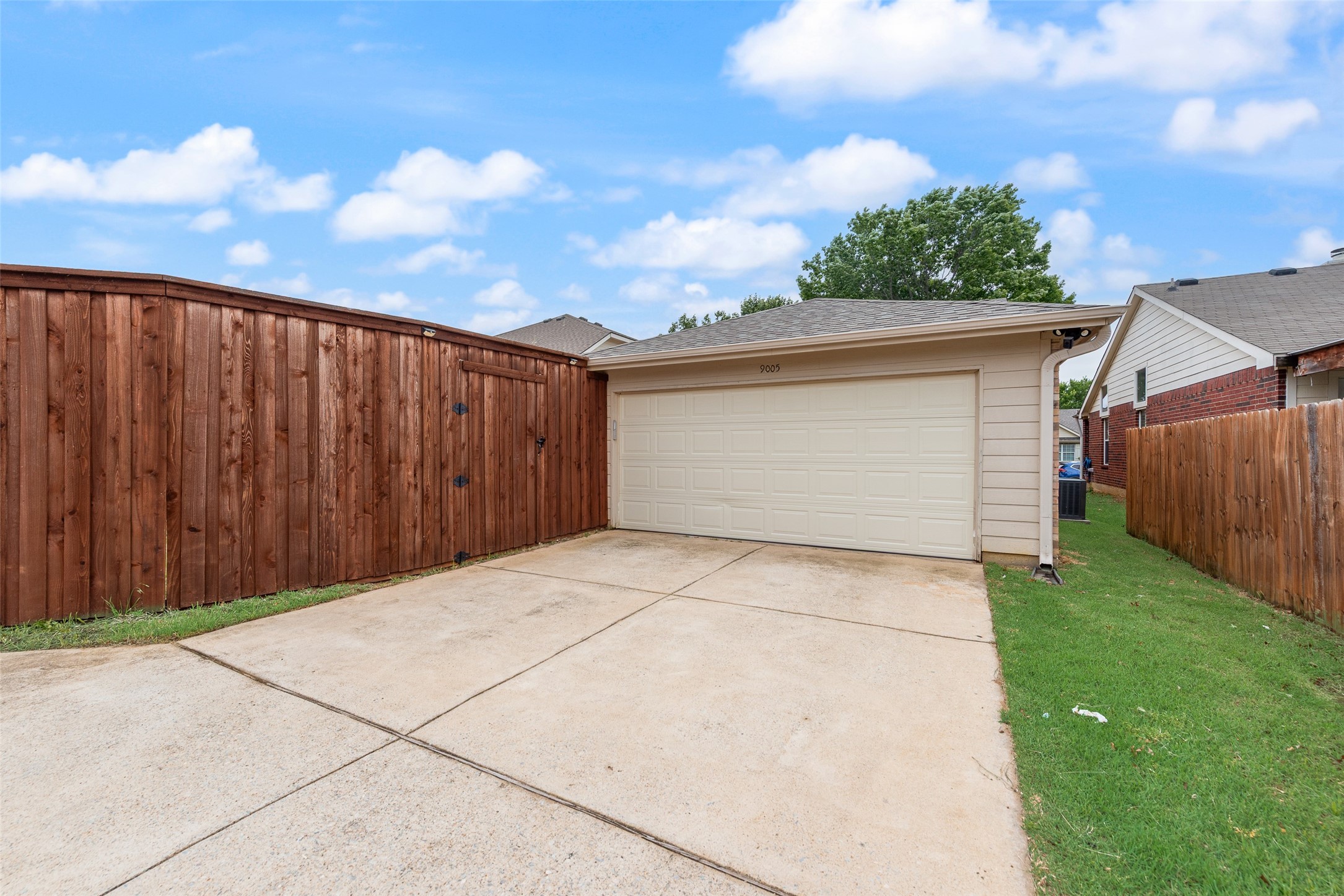 9005 Stewart Street Cross Roads TX 76227