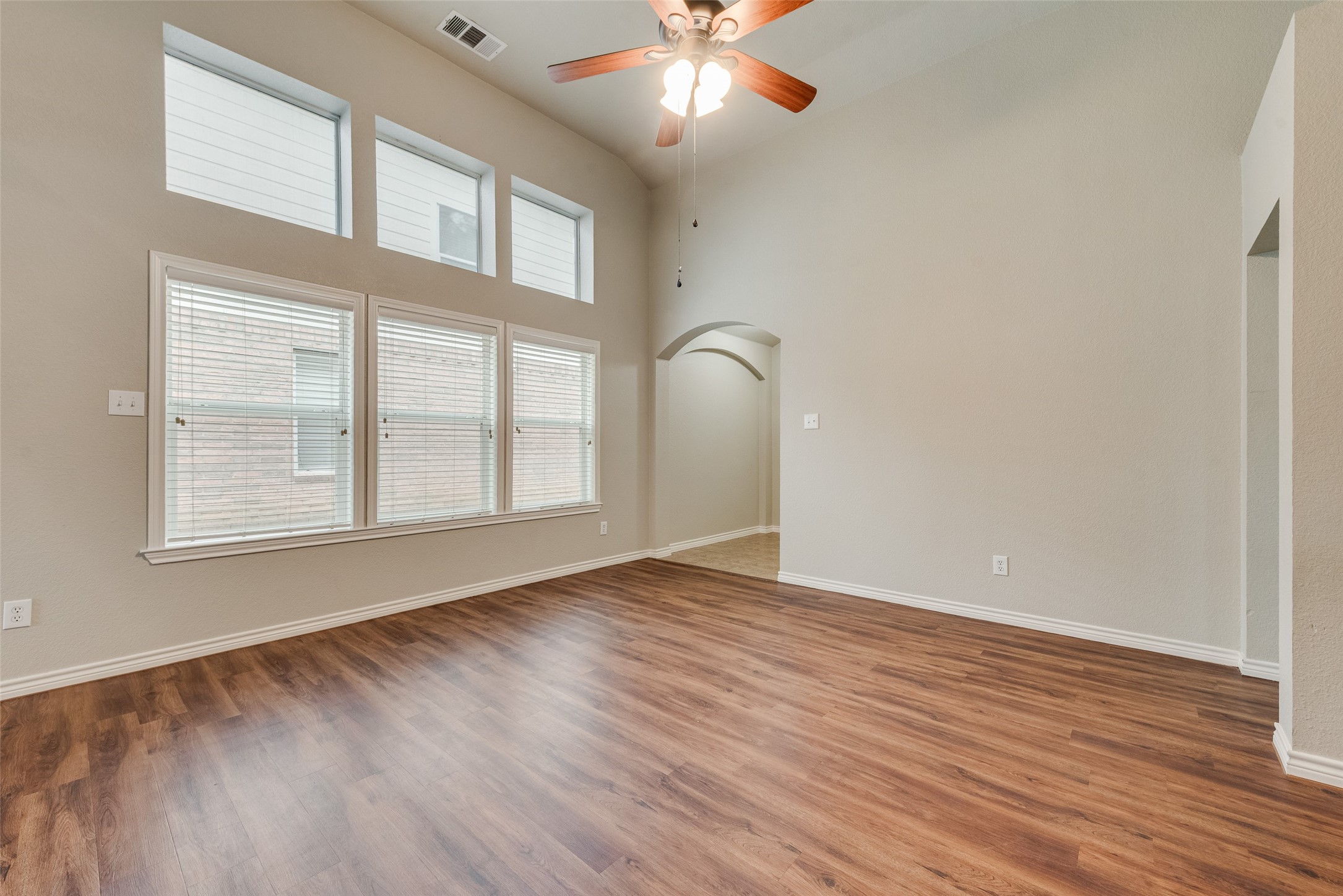 9005 Stewart Street Cross Roads TX 76227