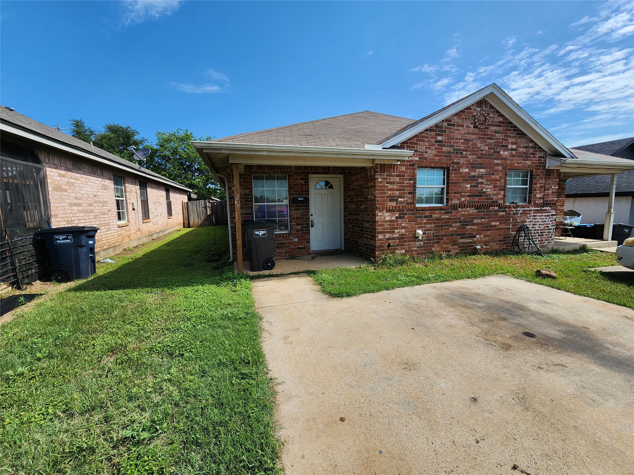 1429 E Robert Street Fort Worth TX 76104