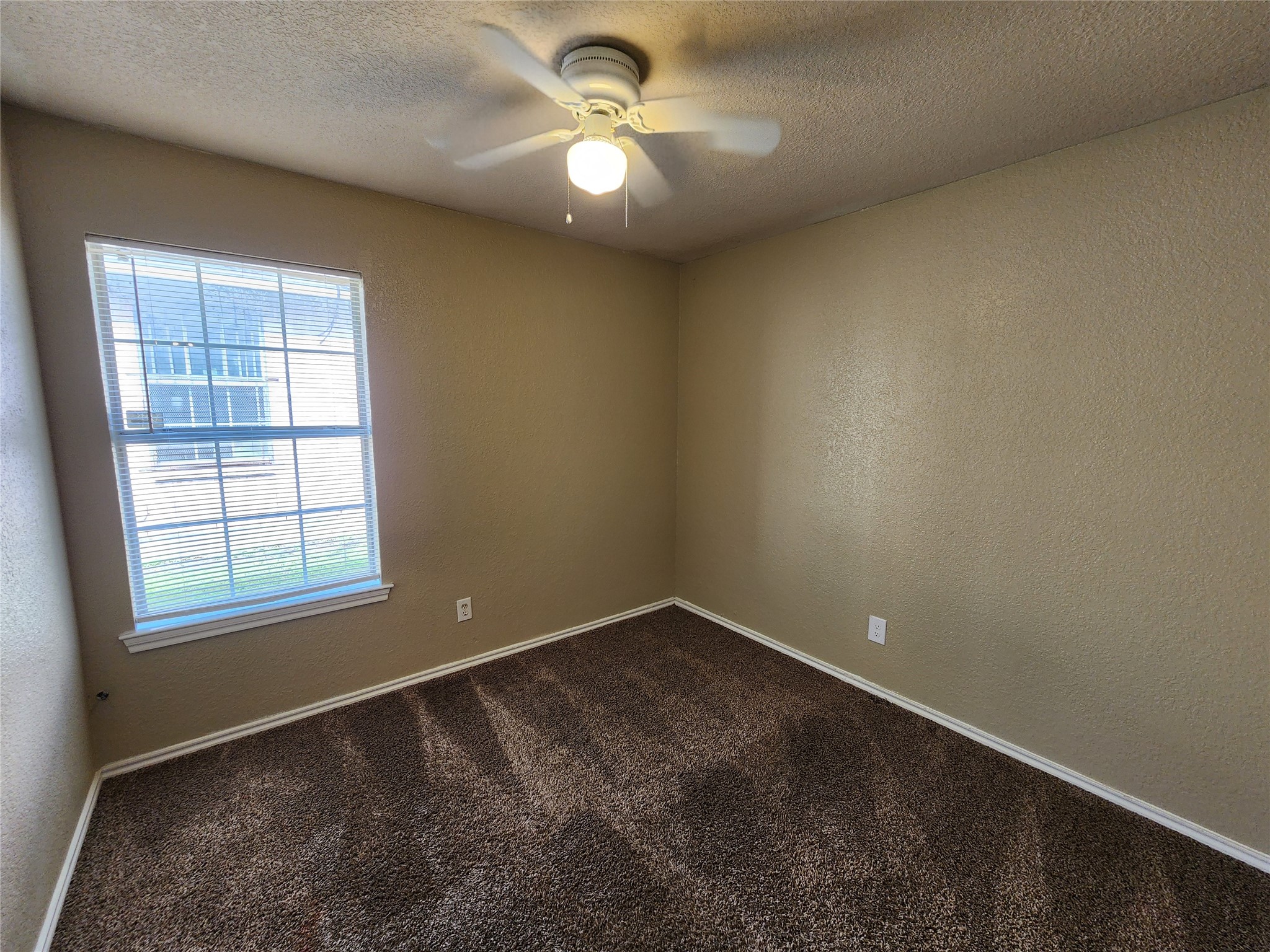 1429 E Robert Street Fort Worth TX 76104