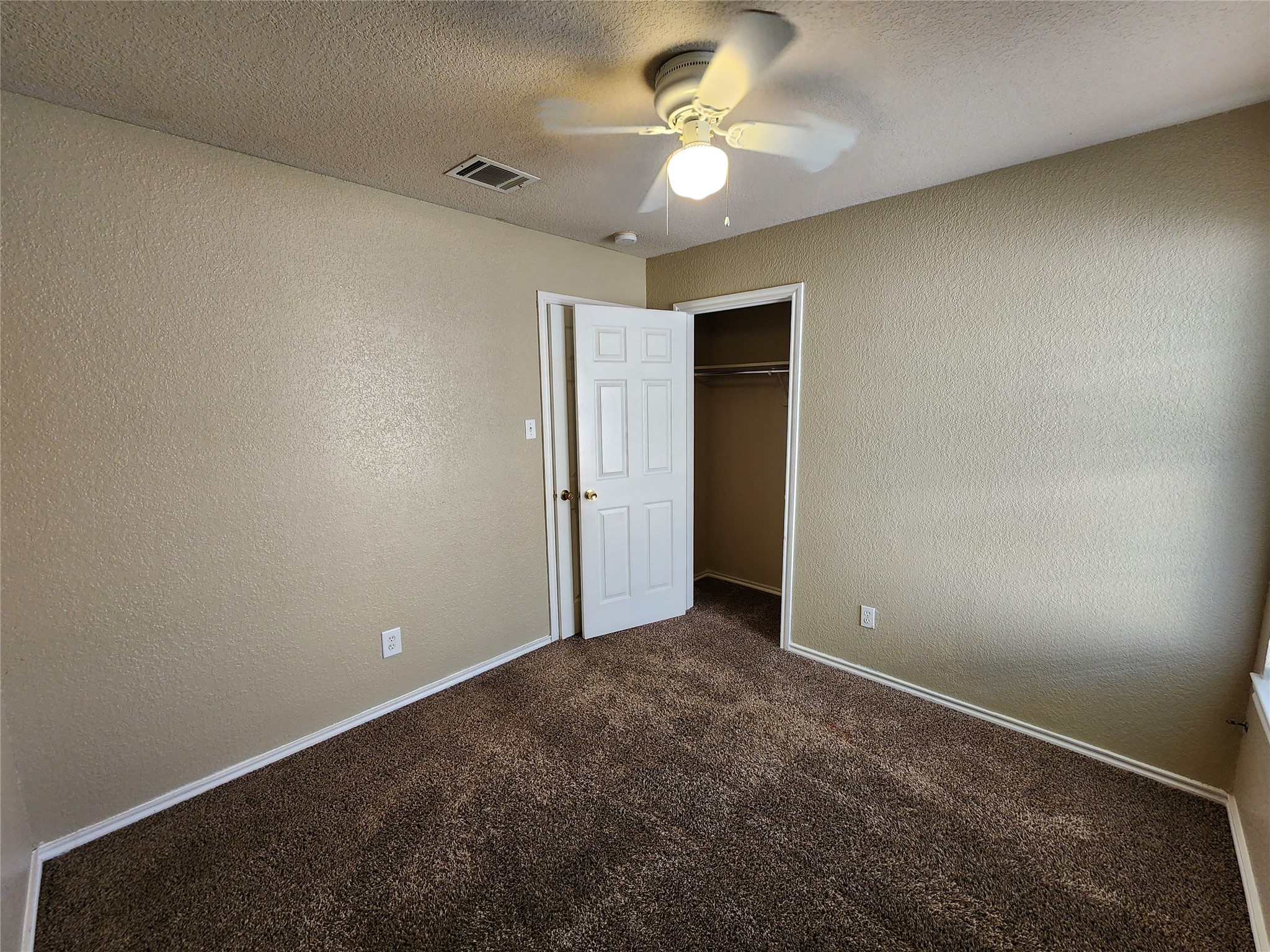 1429 E Robert Street Fort Worth TX 76104