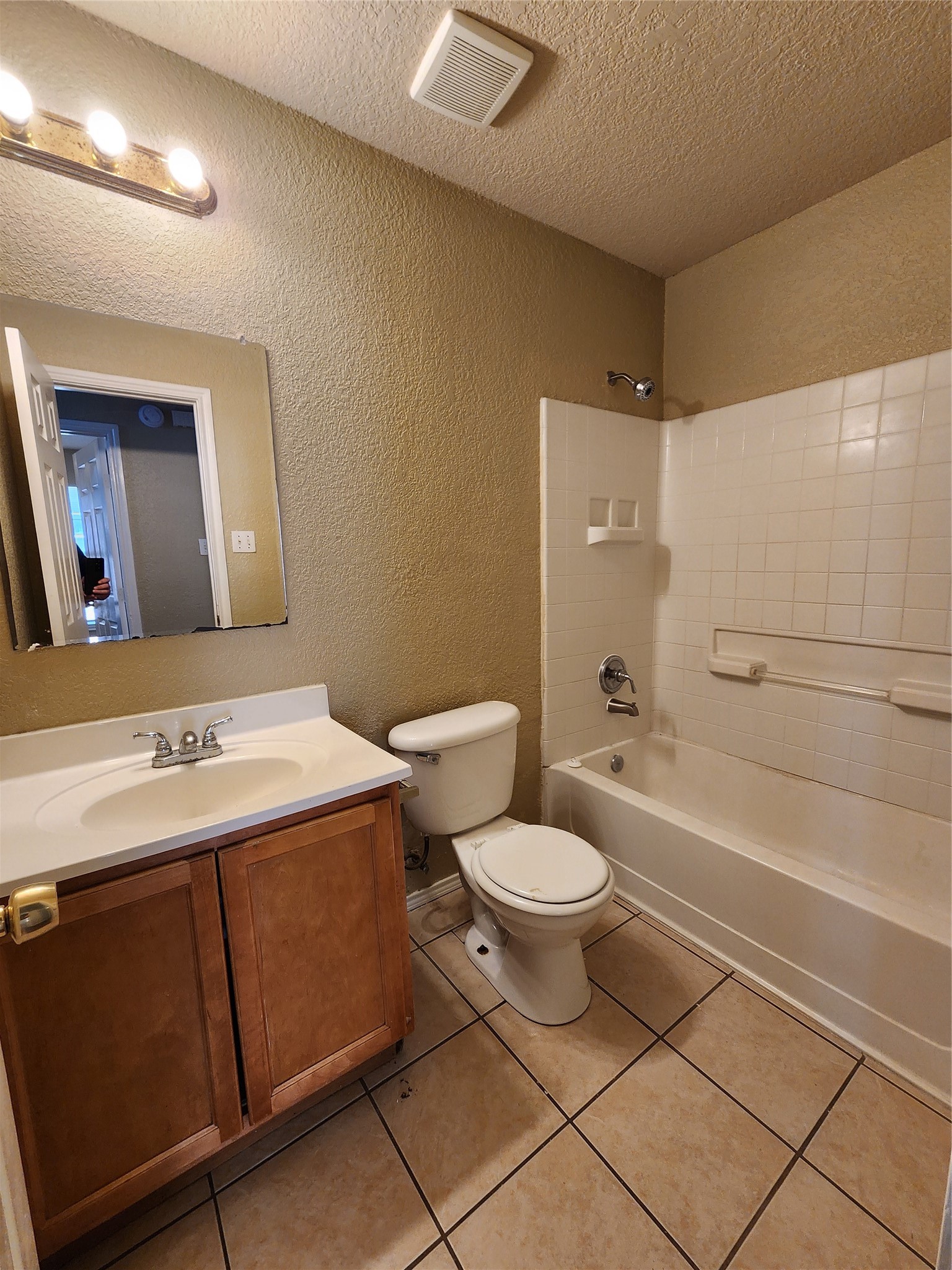1429 E Robert Street Fort Worth TX 76104