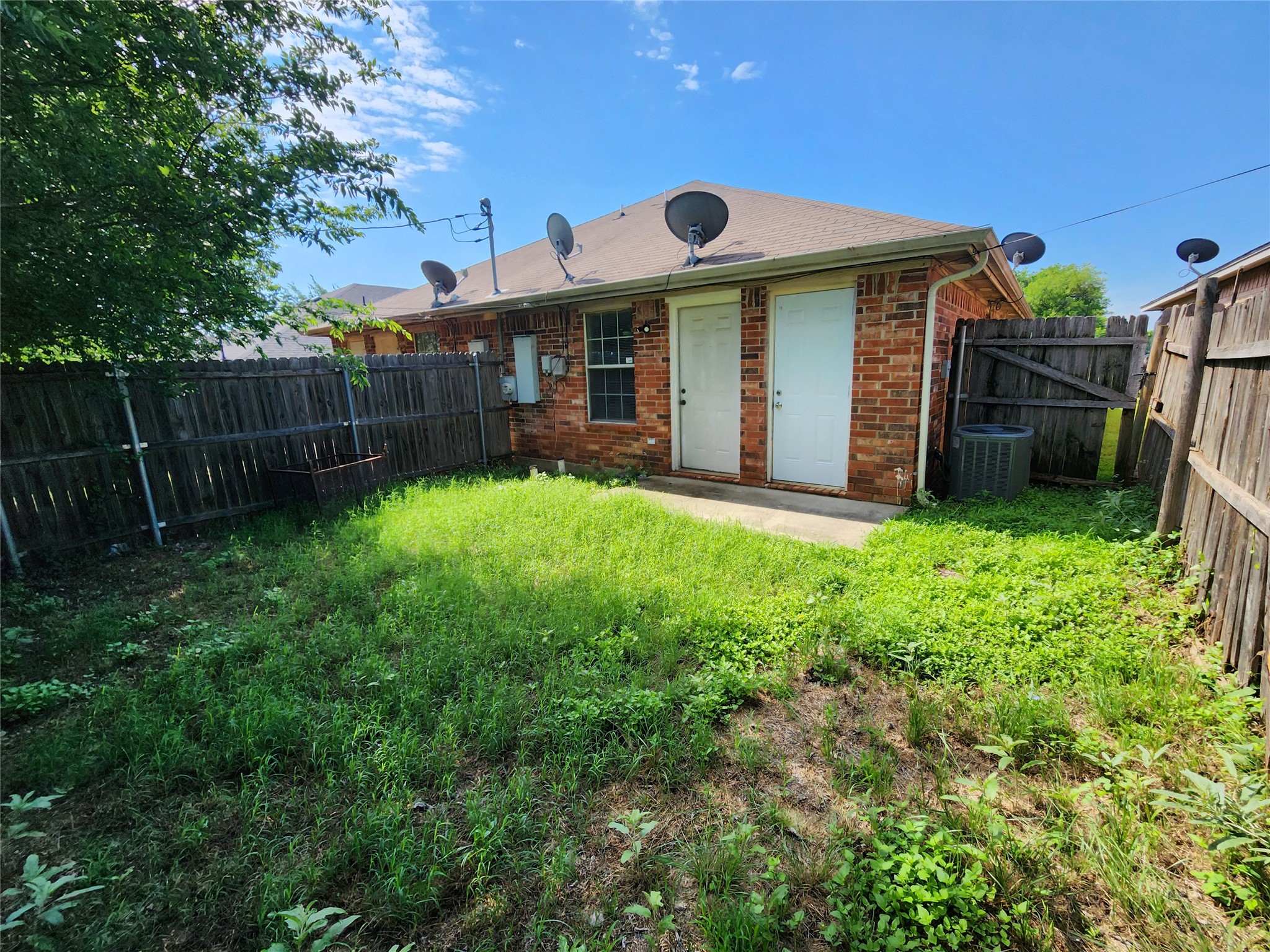 1429 E Robert Street Fort Worth TX 76104