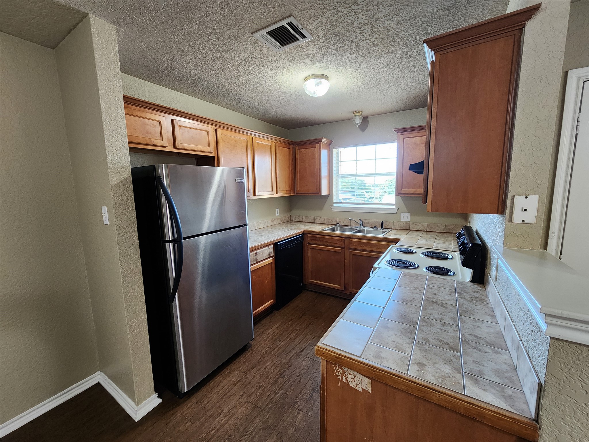 1429 E Robert Street Fort Worth TX 76104