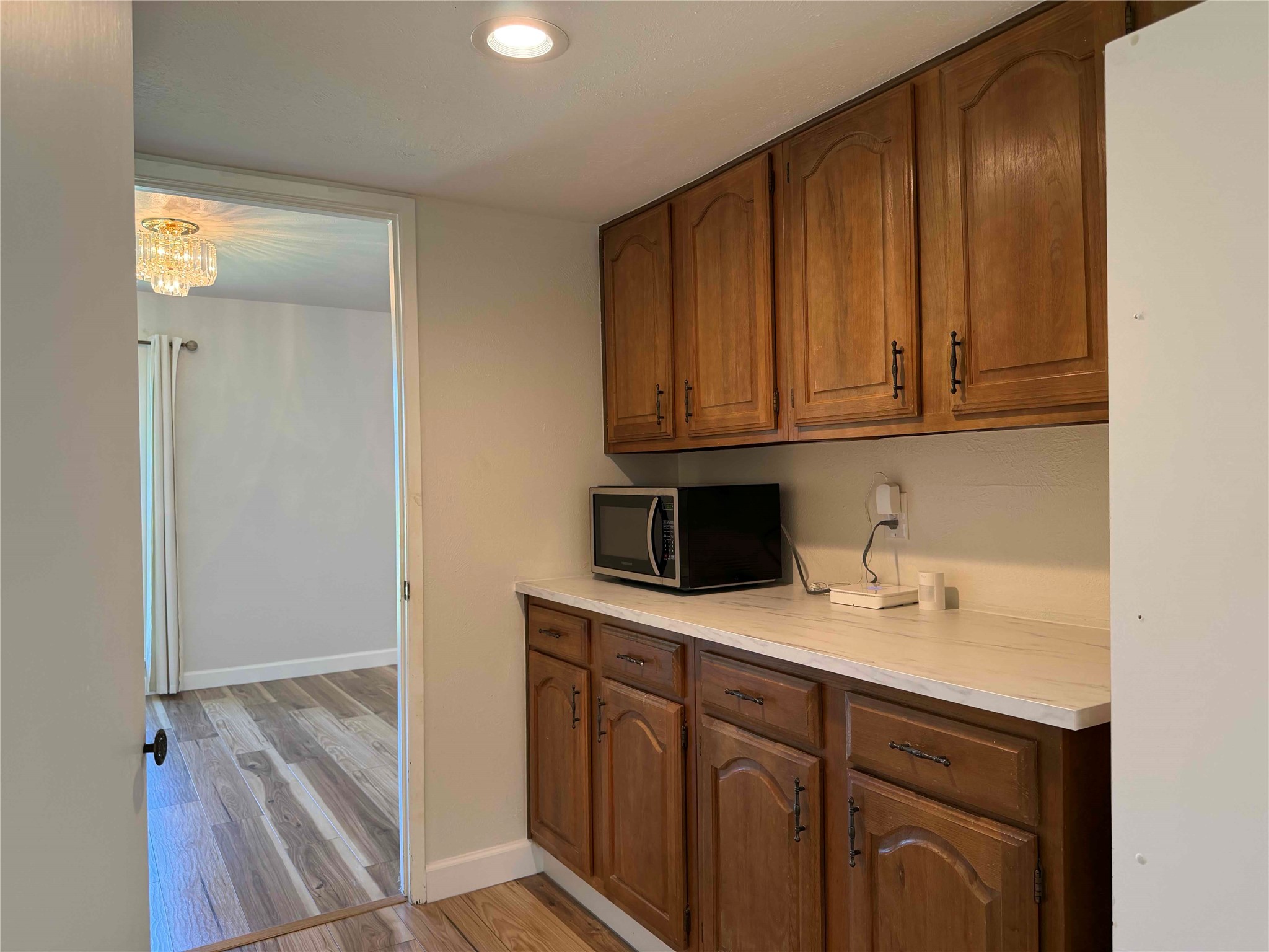 2917 Esquire Lane Garland TX 75044