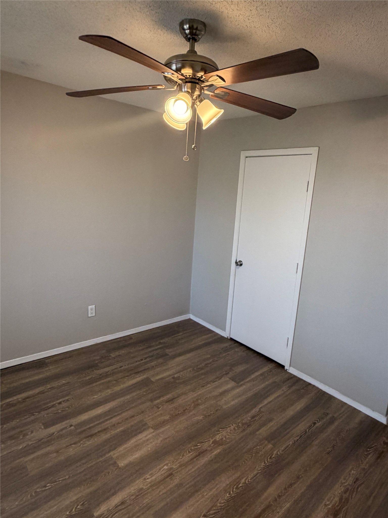 3402 Green Hill Drive Arlington TX 76014
