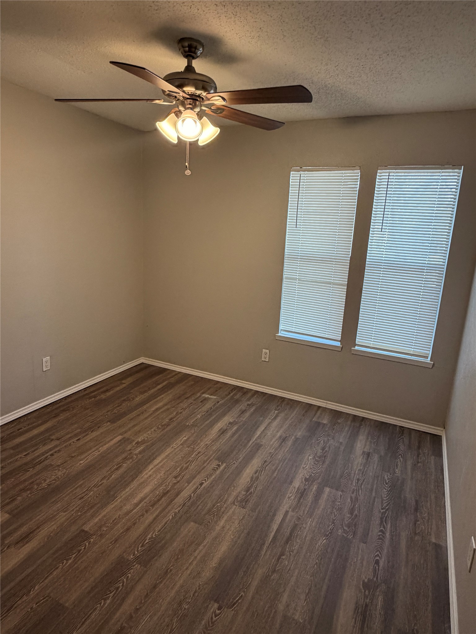 3402 Green Hill Drive Arlington TX 76014