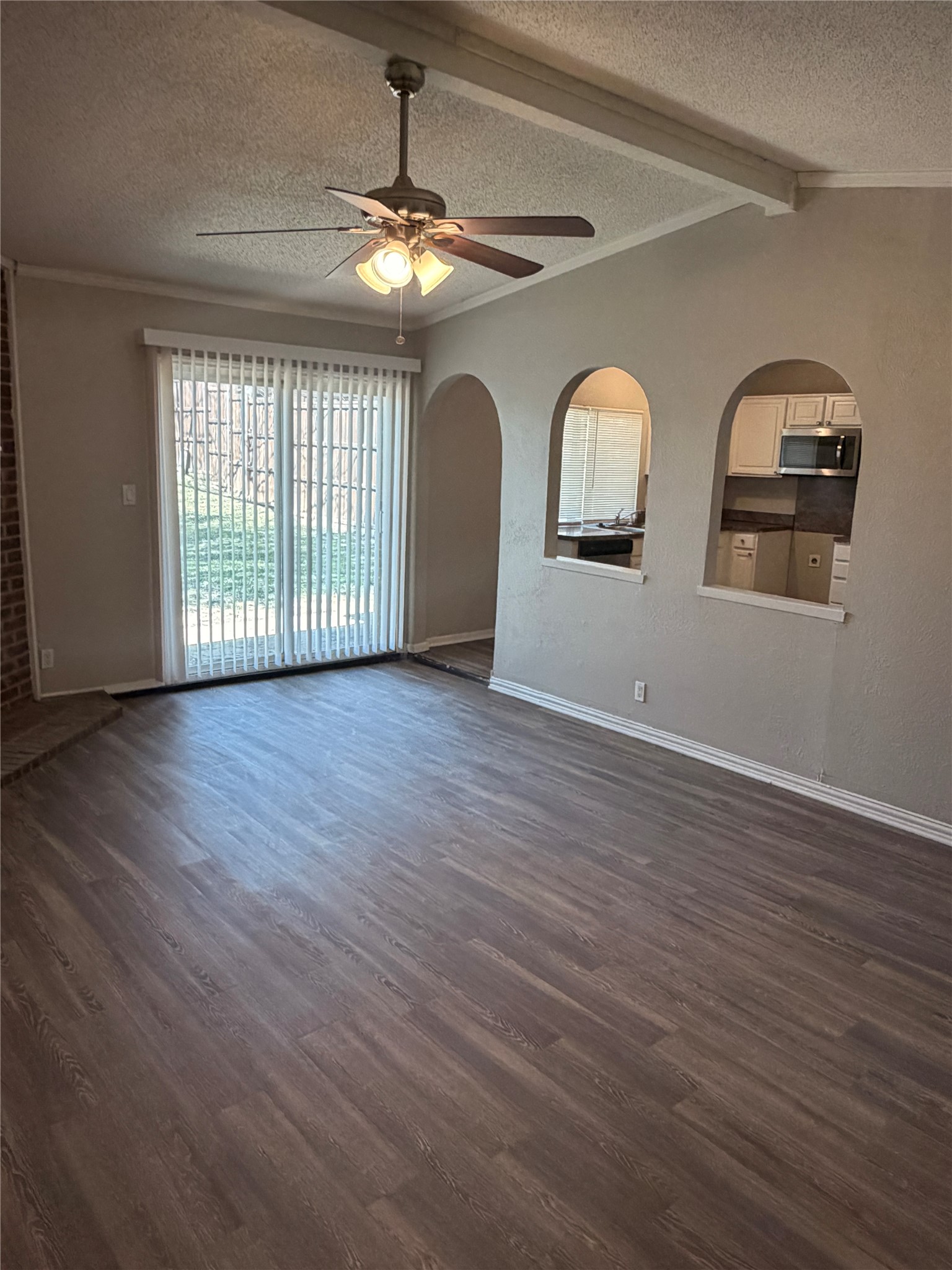 3402 Green Hill Drive Arlington TX 76014