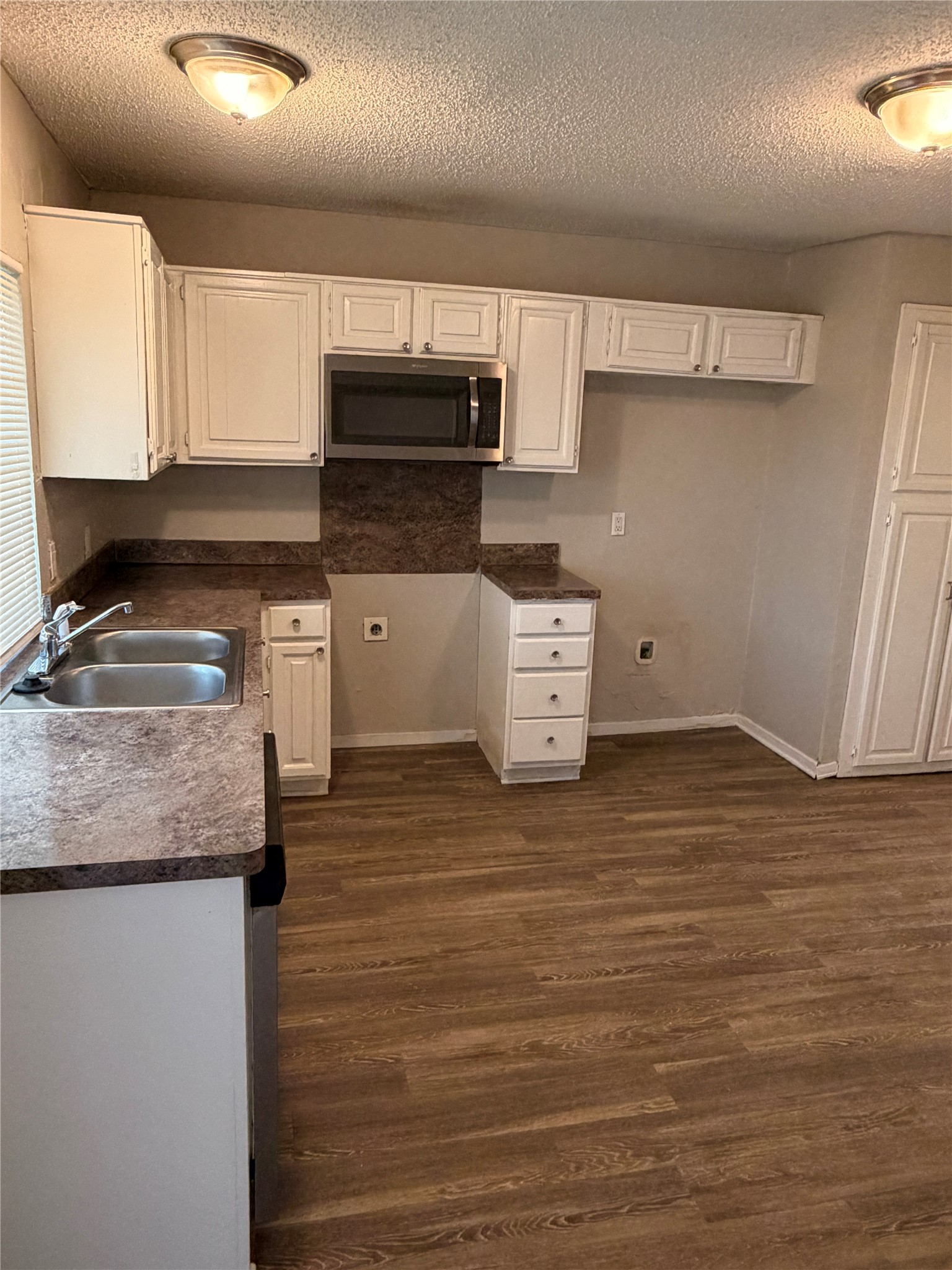 3402 Green Hill Drive Arlington TX 76014