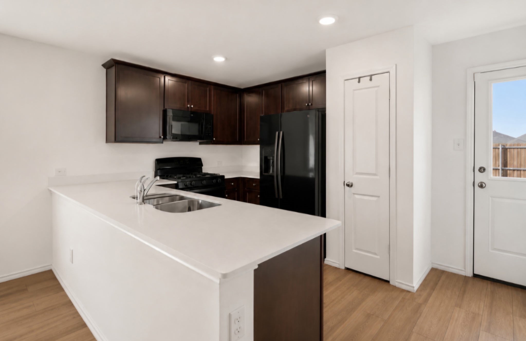 2729 Rosewater Lane Fort Worth TX 76179