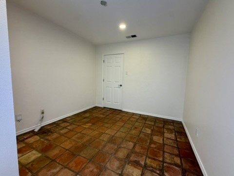 5045 Thunder Road Dallas TX 75244